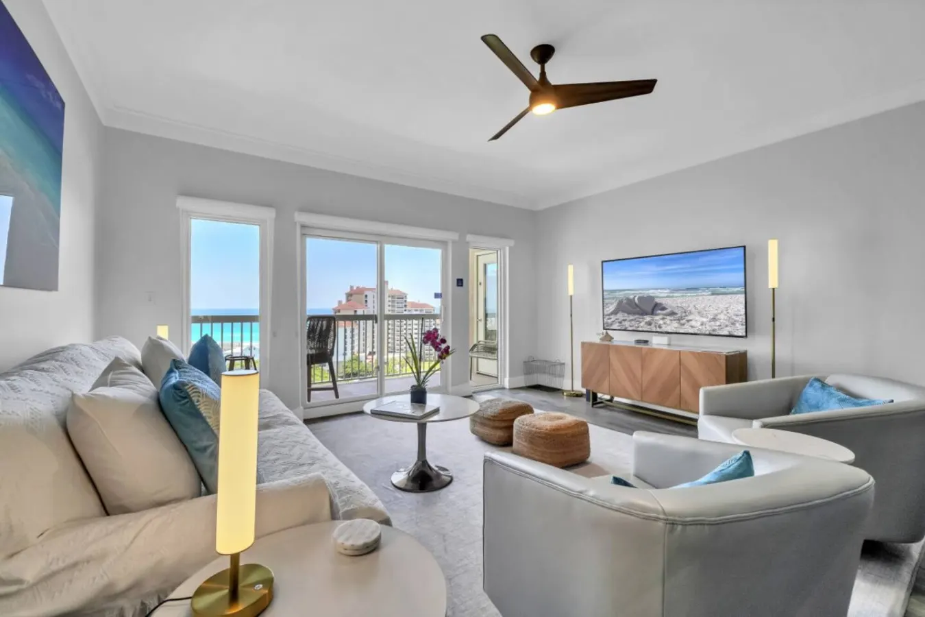 Stunning beach views *Not your grandma’s condo* 12