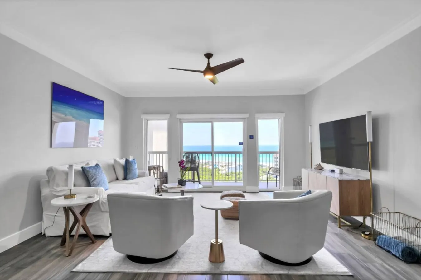 Stunning beach views *Not your grandma’s condo* 13