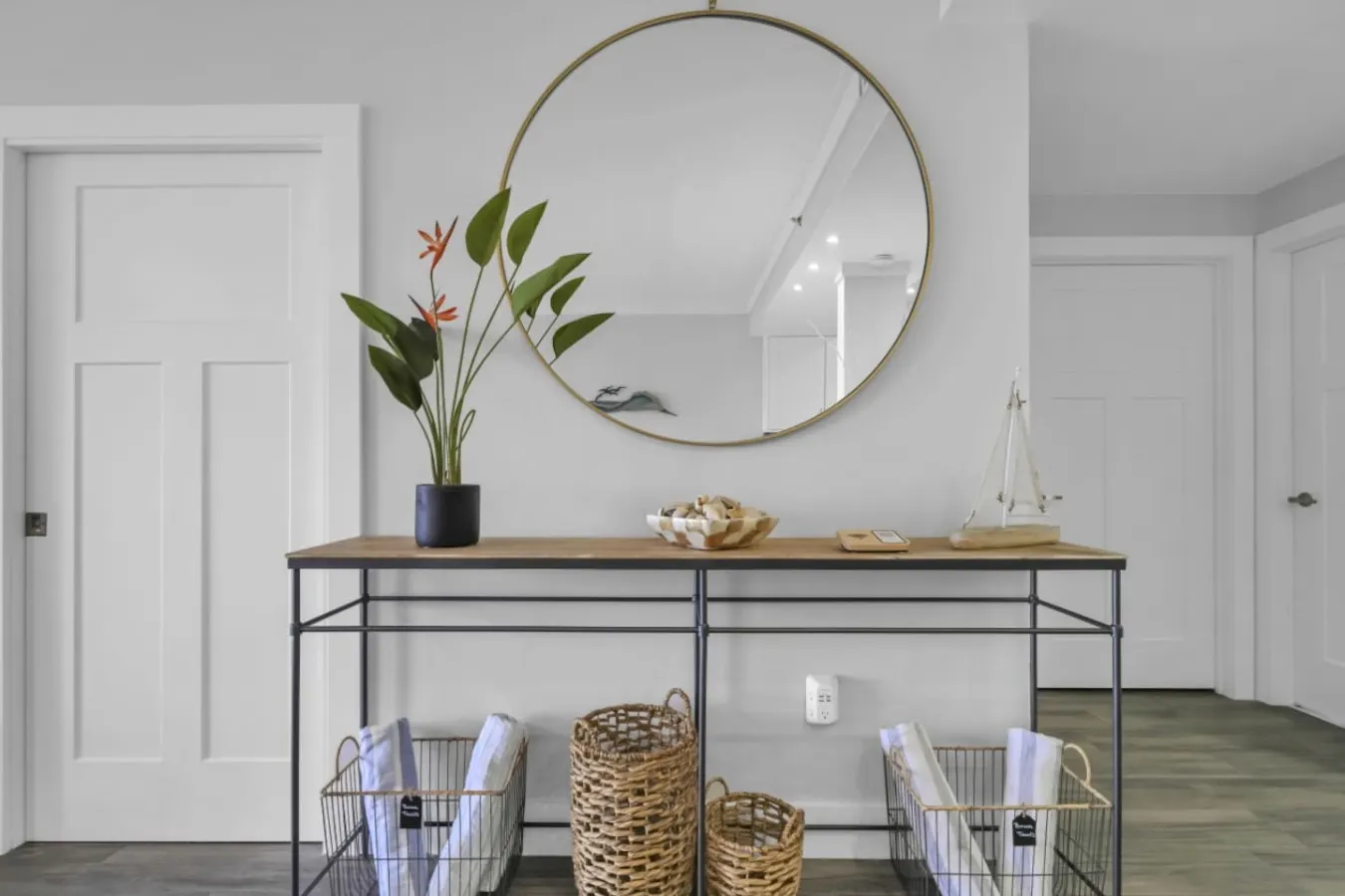Stunning beach views *Not your grandma’s condo* 17