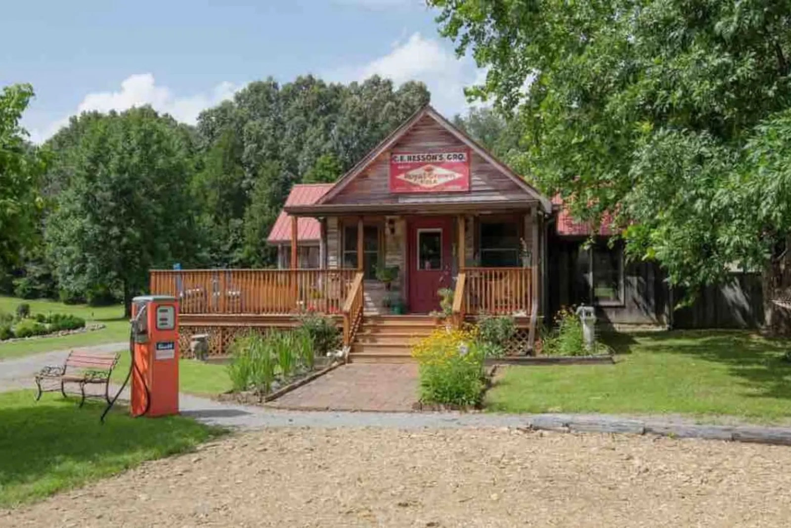 Country Cottage 1