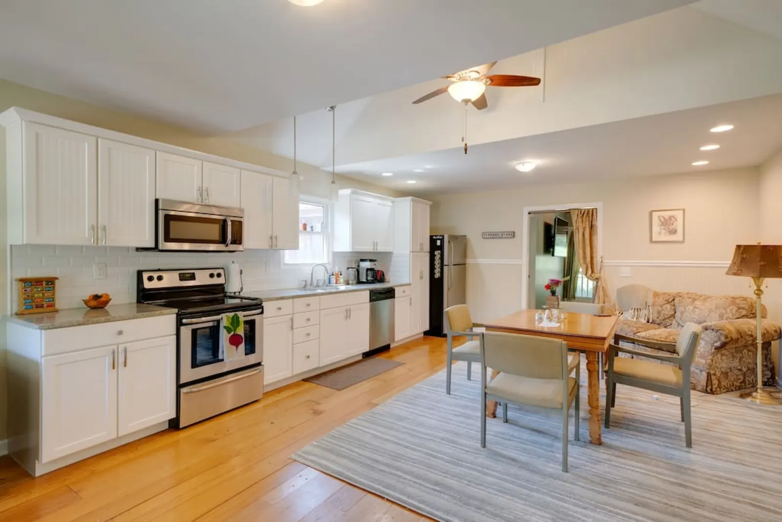 Country Cottage 10