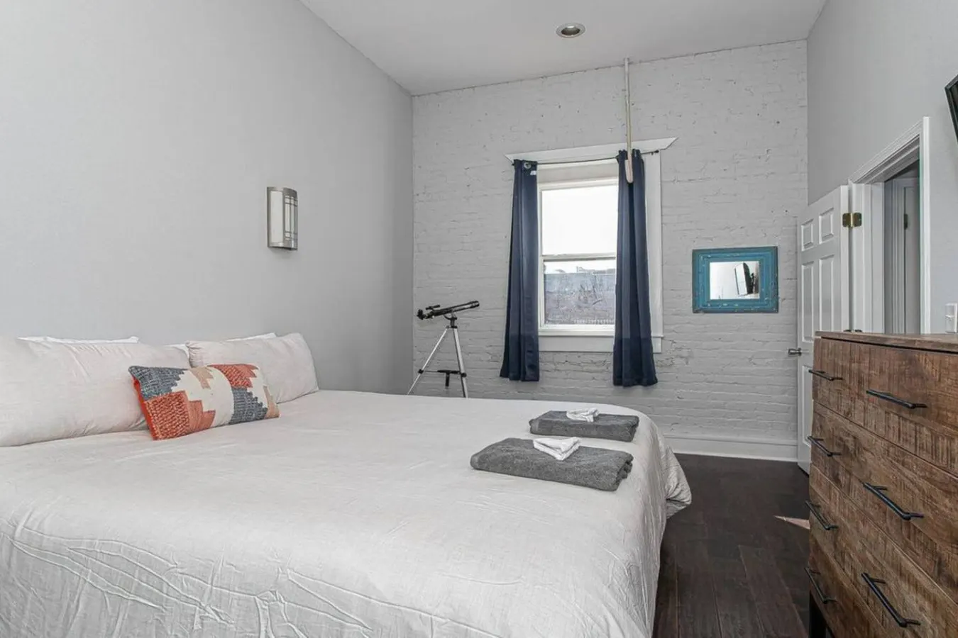 Luxury Flat On Jackson Walk to Food & Drinks 10