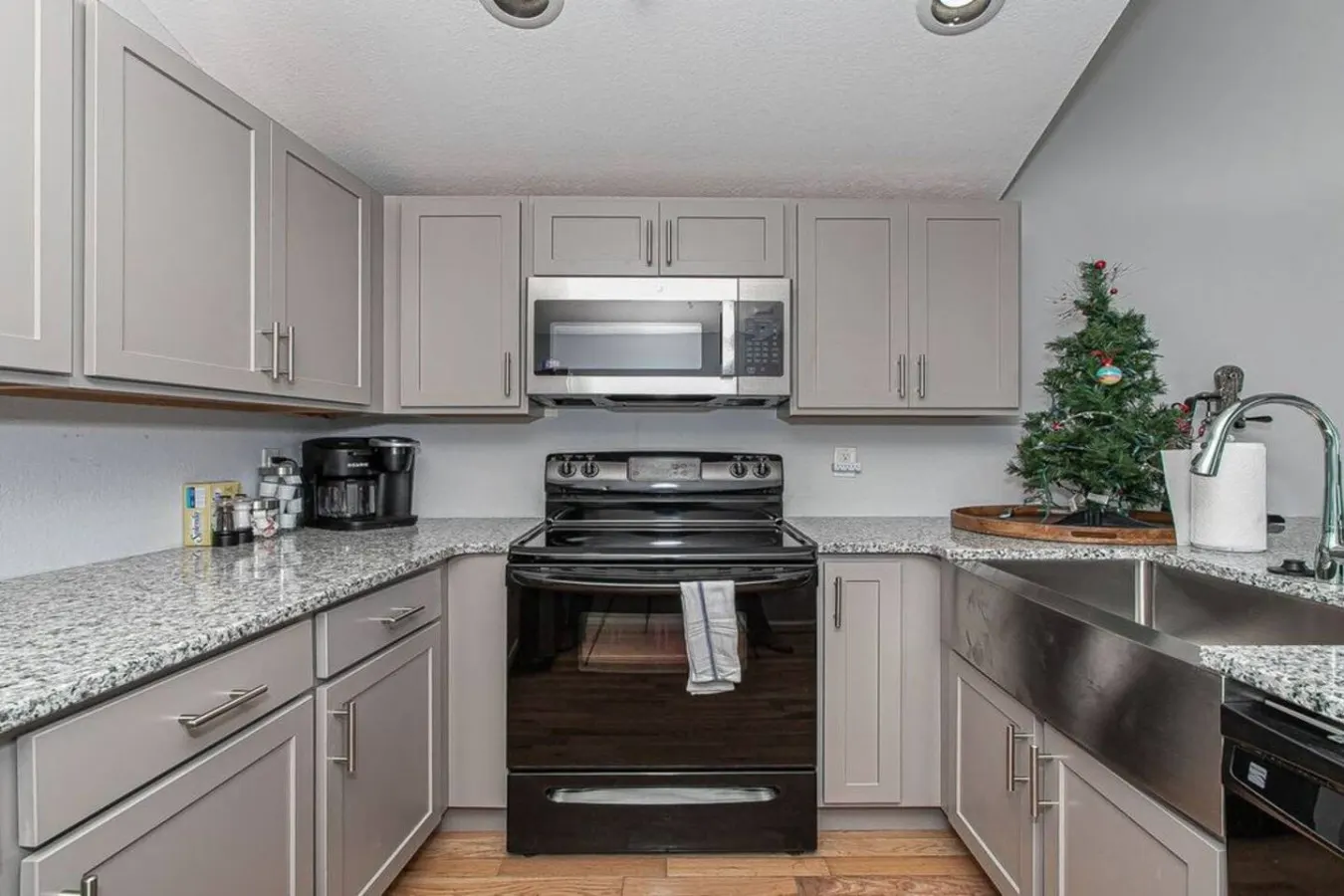 Luxury Flat On Jackson Walk to Food & Drinks 12
