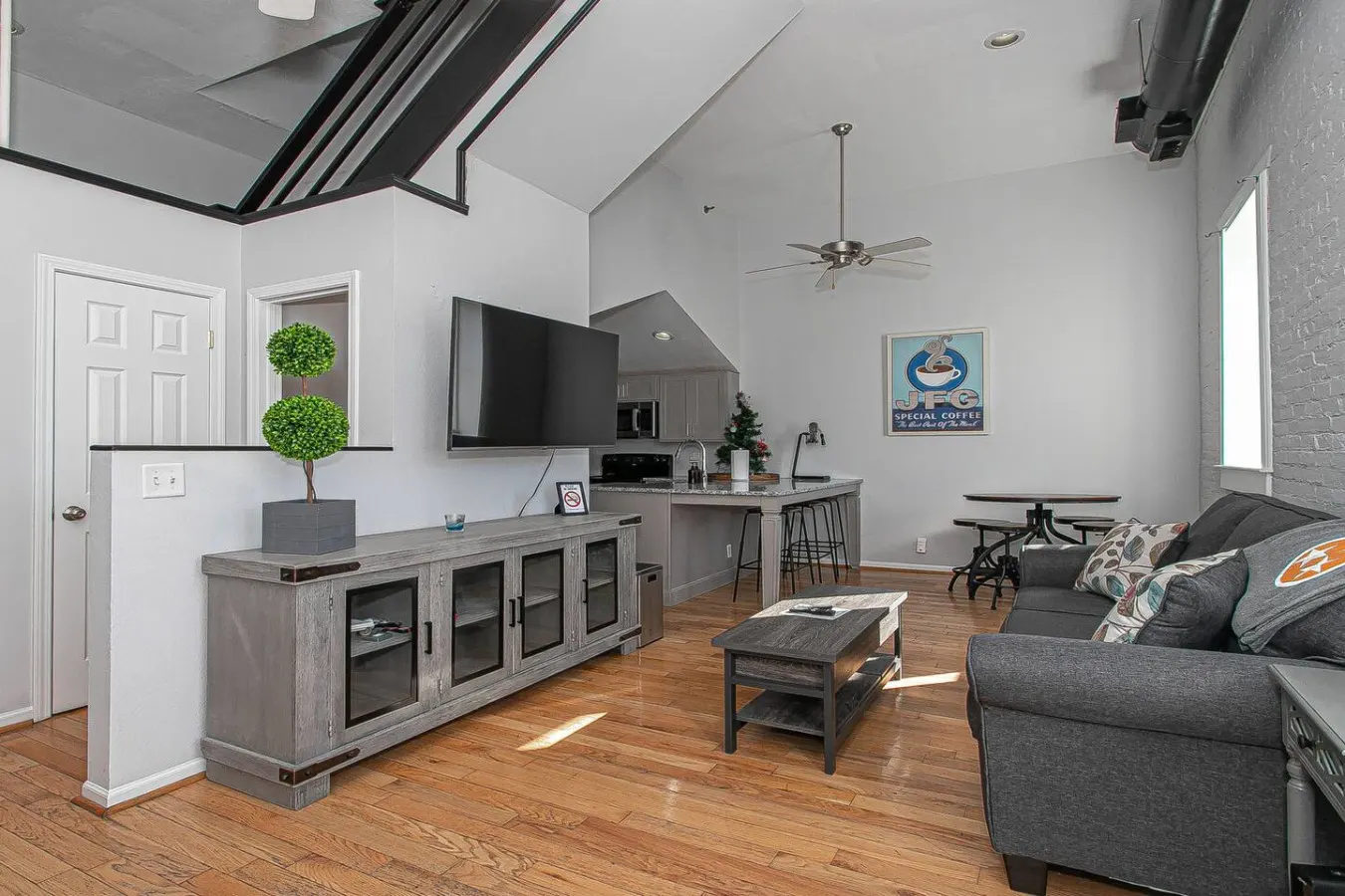 Luxury Flat On Jackson Walk to Food & Drinks 7