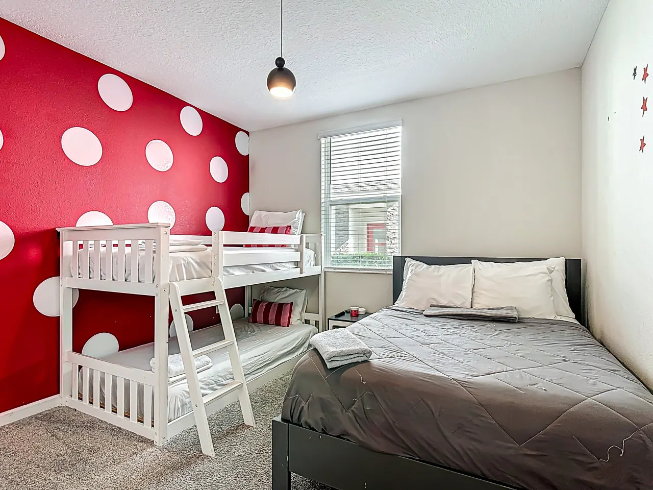 Stylish 3-Bedroom Townhouse in Champions Gate – Sleeps 12 + Resort Amenities! 15