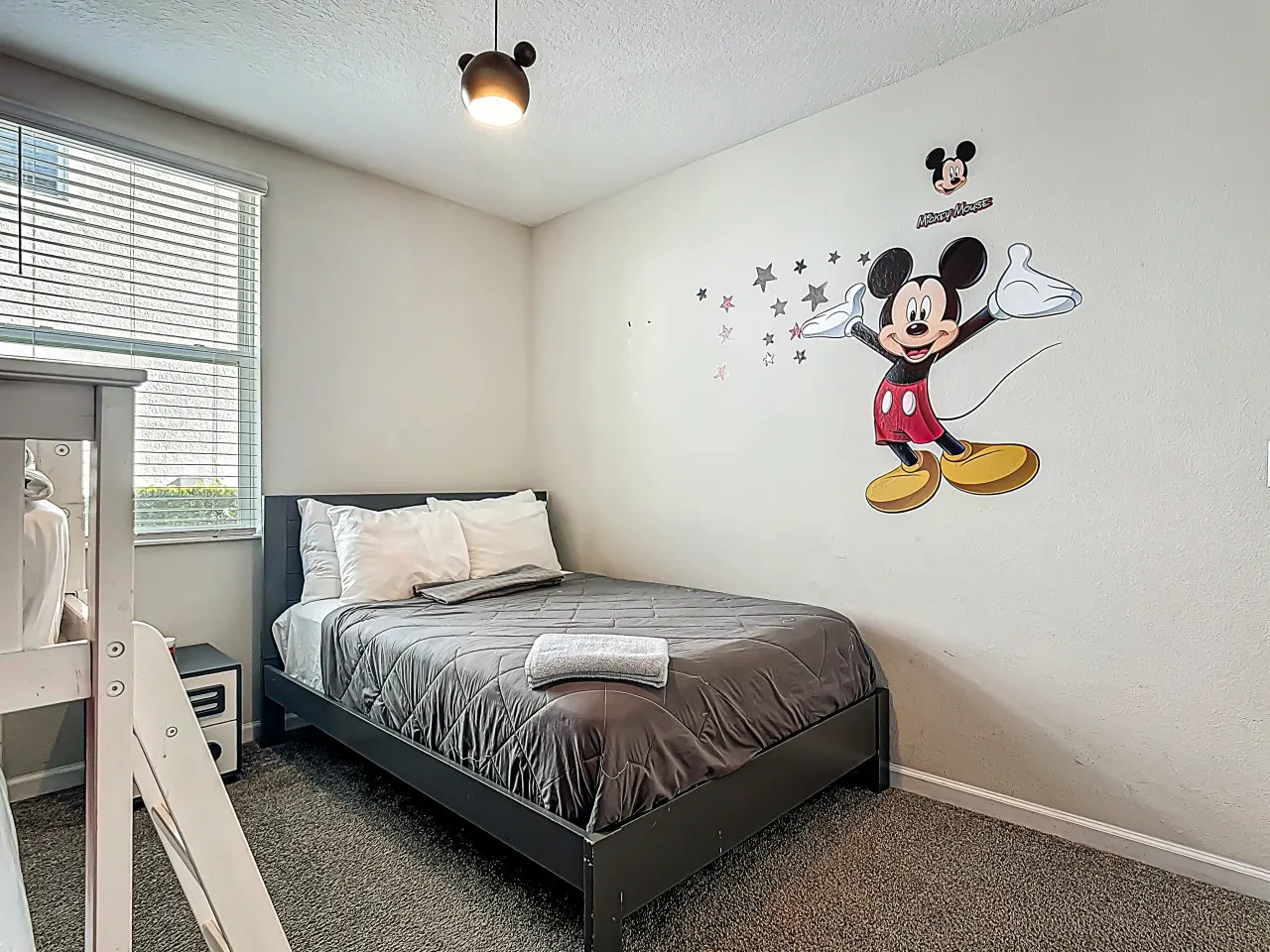 Stylish 3-Bedroom Townhouse in Champions Gate – Sleeps 12 + Resort Amenities! 16