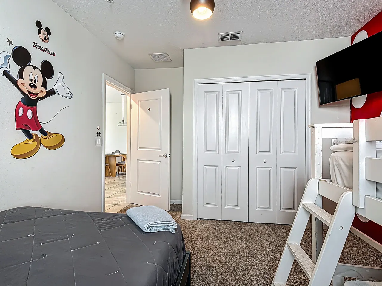 Stylish 3-Bedroom Townhouse in Champions Gate – Sleeps 12 + Resort Amenities! 17