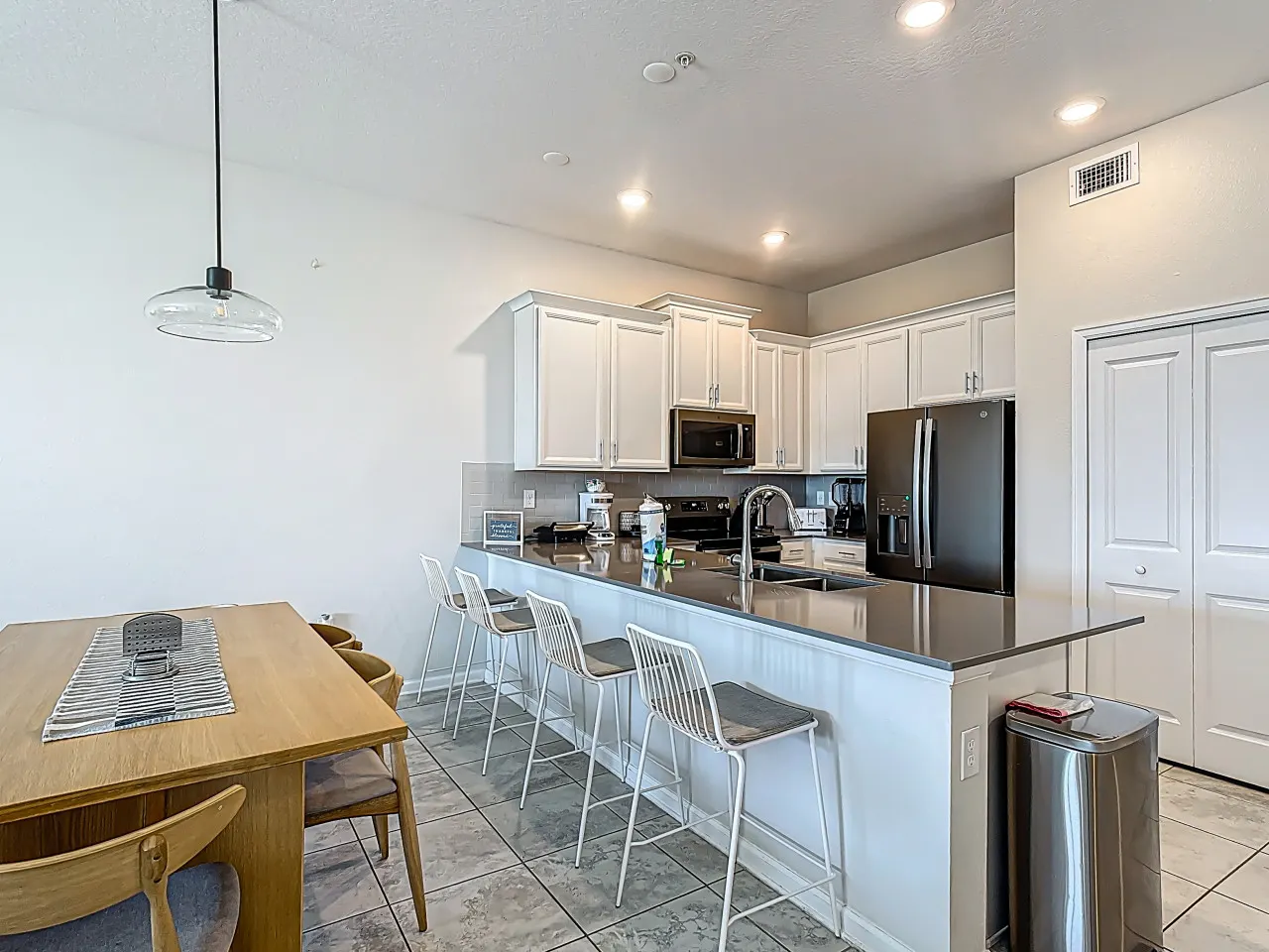 Stylish 3-Bedroom Townhouse in Champions Gate – Sleeps 12 + Resort Amenities! 8