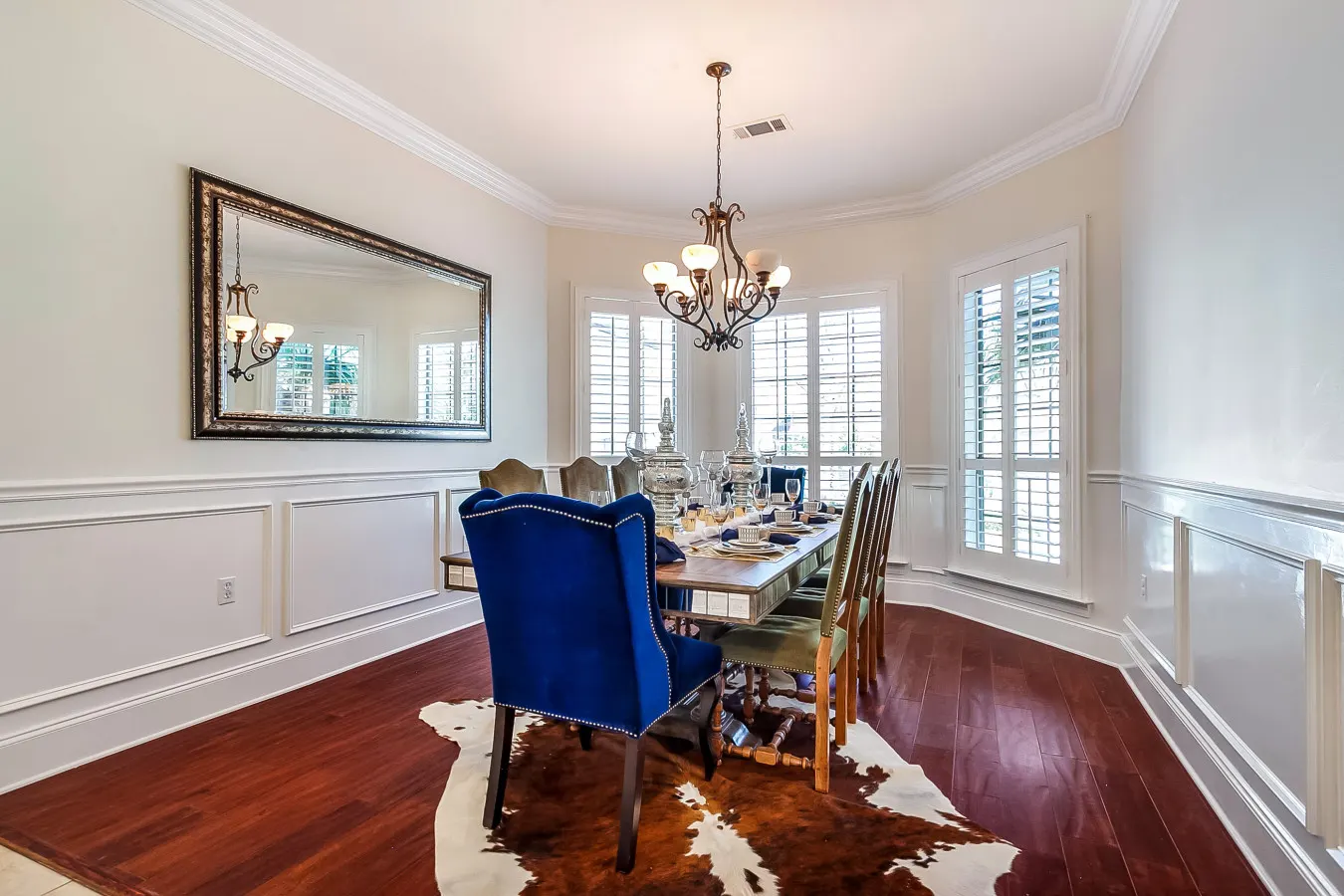 Lake Mansion Luxury Estate 7
