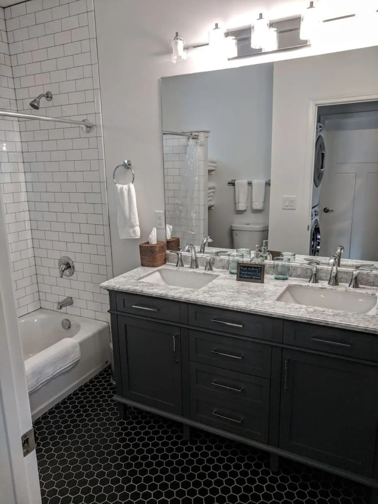#1-Ranked Parkside Condo w/ Large Private Patio 14