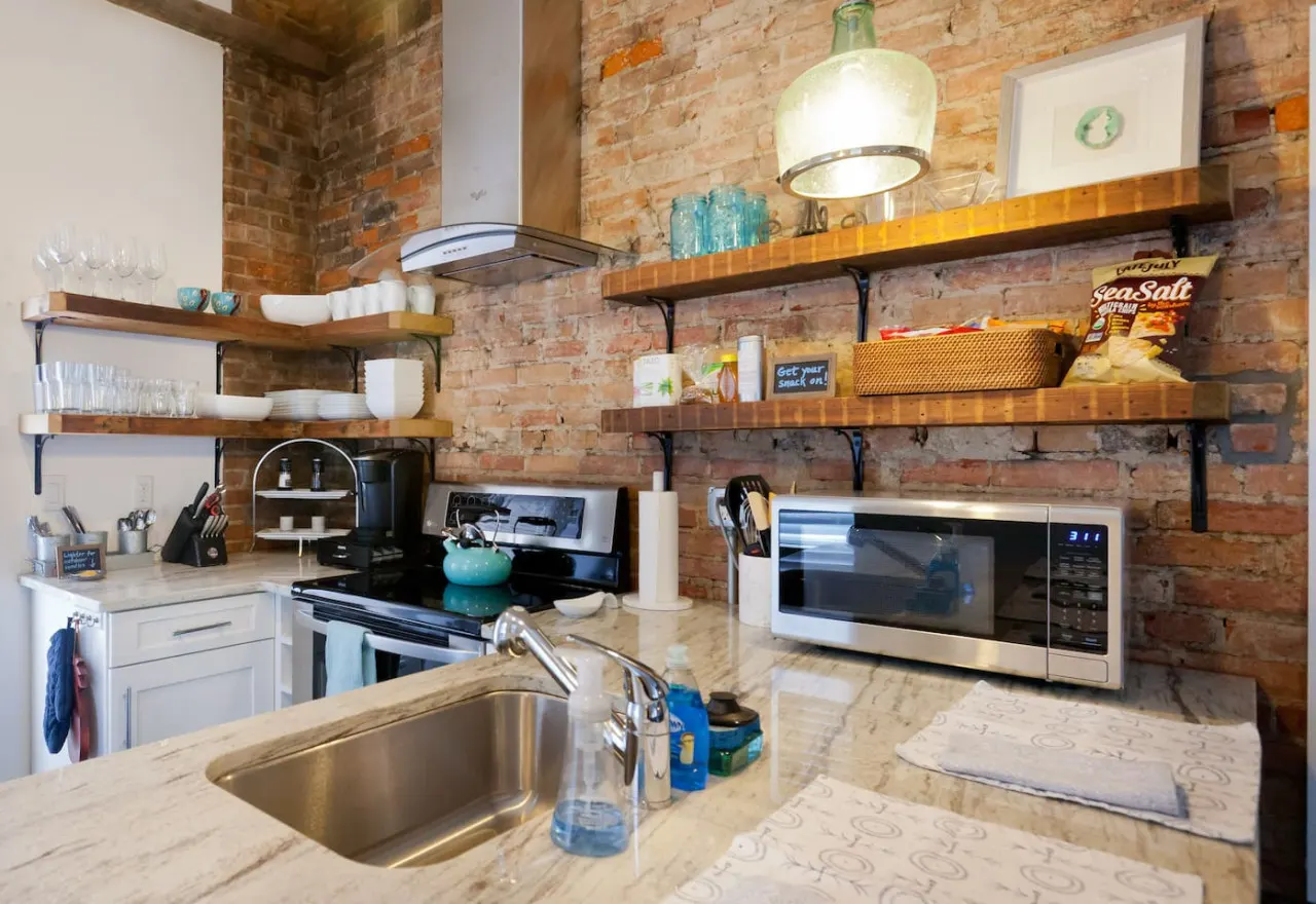 #1-Ranked Parkside Condo w/ Large Private Patio 8