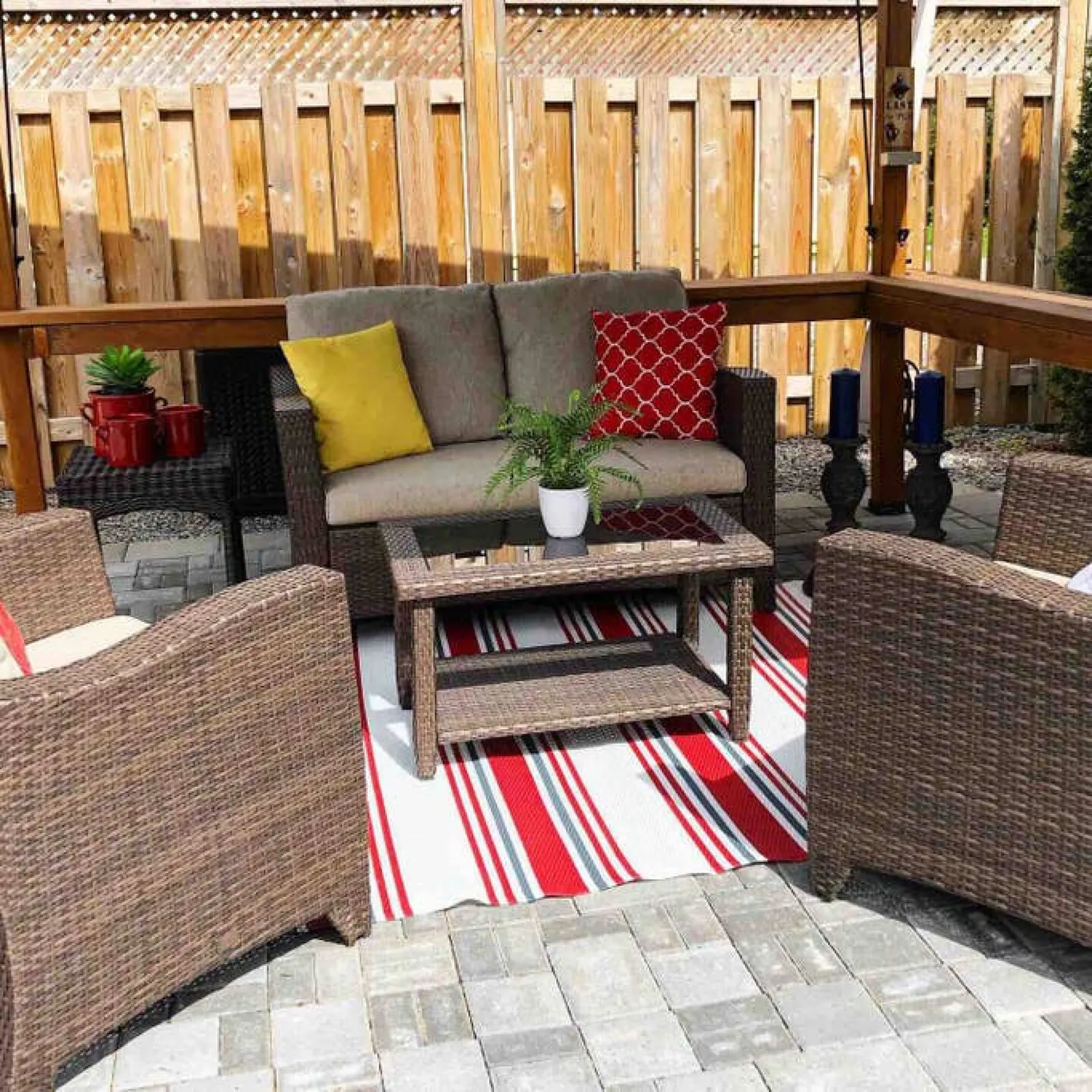 Oak Street Cottage - 3BRM with Backyard Retreat — photo 4