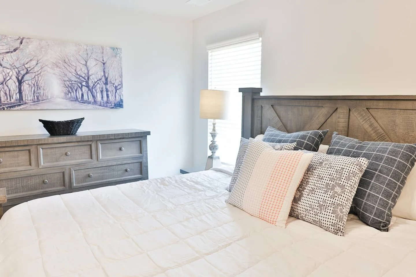 New Home 3 mi. from Talladega Speedway w/King bed! 6