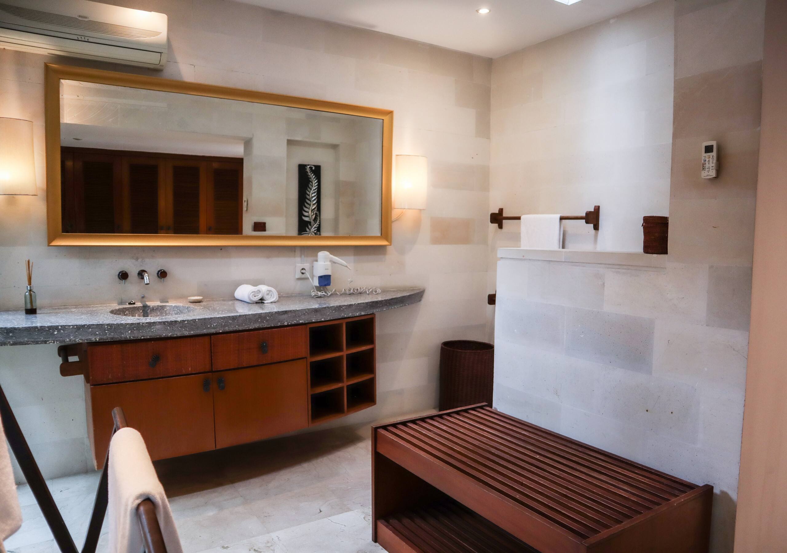 Your Private Peaceful Retreat in Uluwatu 32