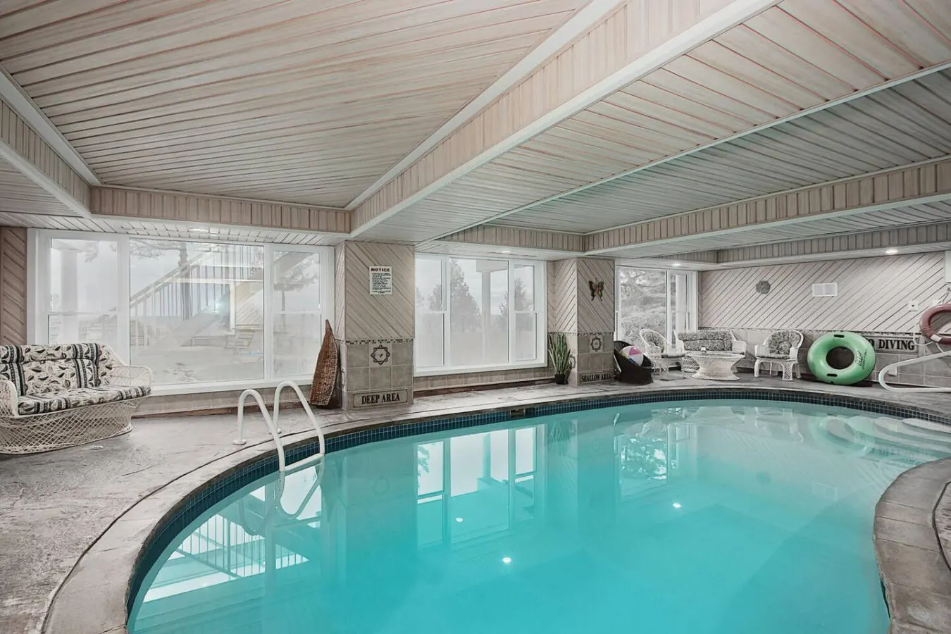 The Brentwood Waterfront Retreat 19