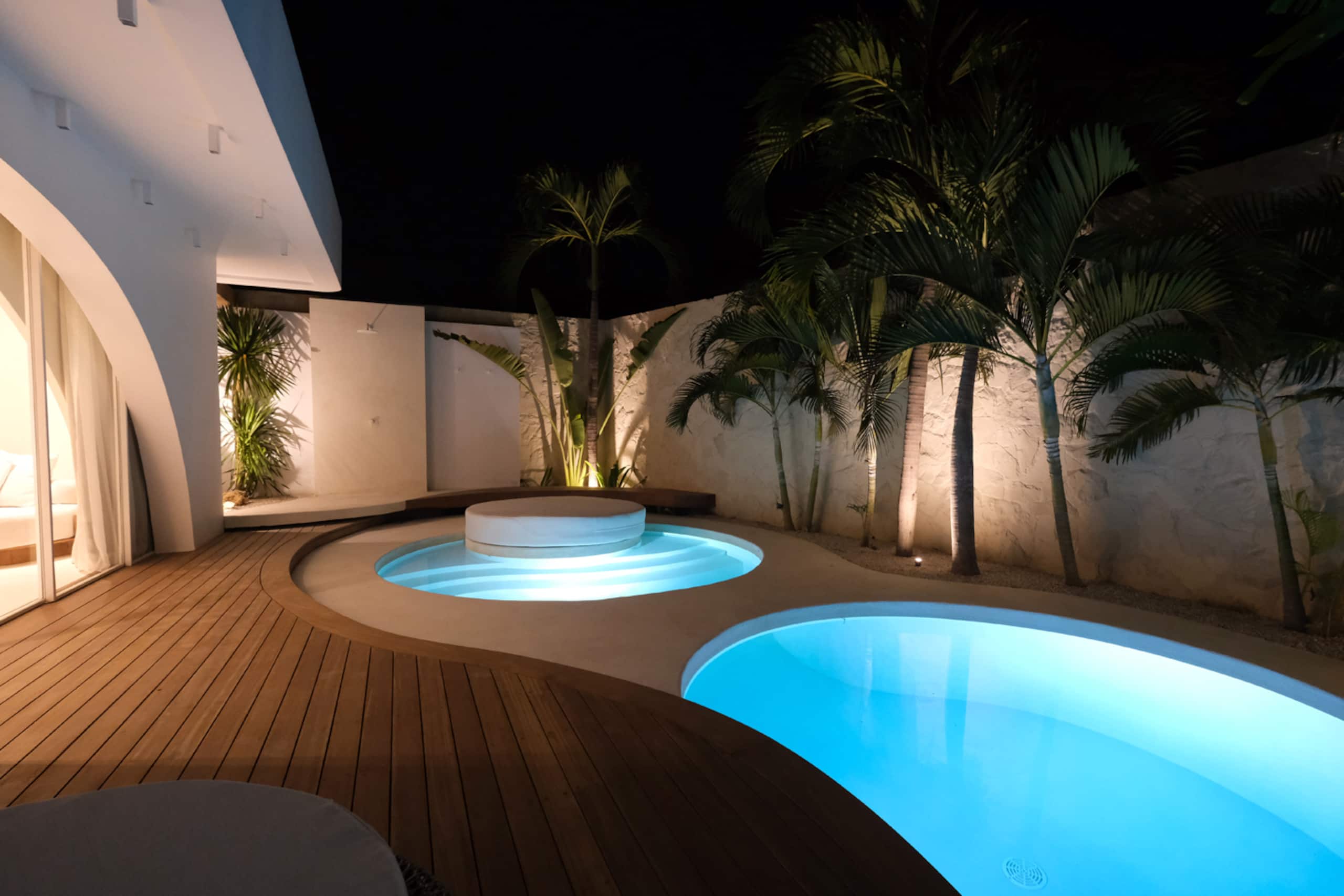 BLANQ - Beachside Dream Retreat — photo 3