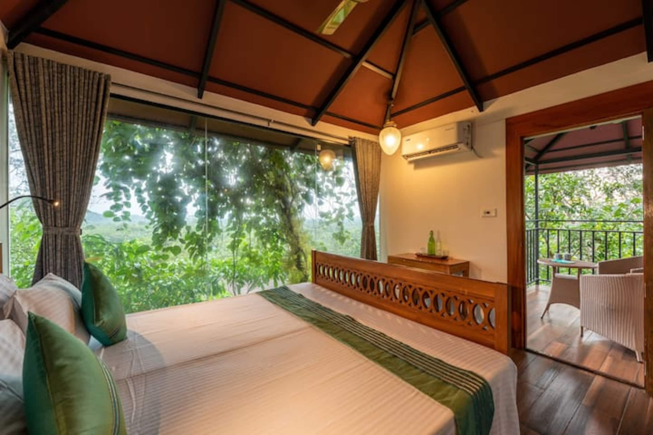 Cottage w pool overlooking Jatayu | Arayaal 6