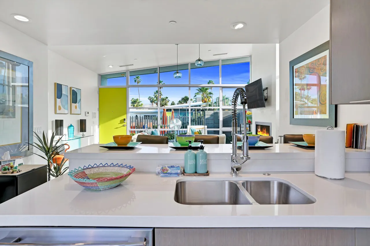 The Vista: Palm Springs, CA 17