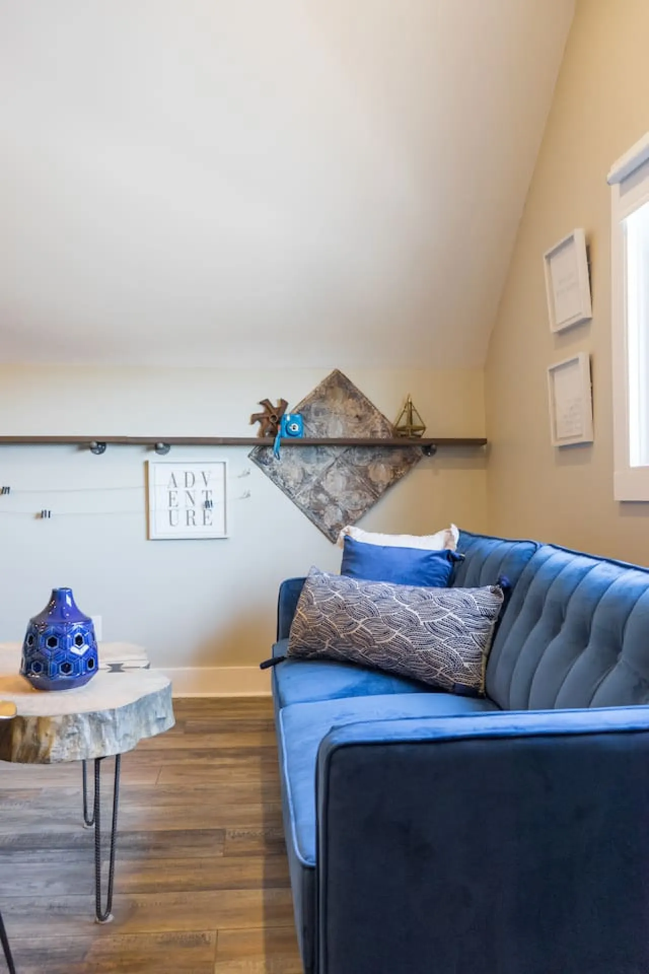 Niagara Falls Clean and Stylish Loft — photo 5