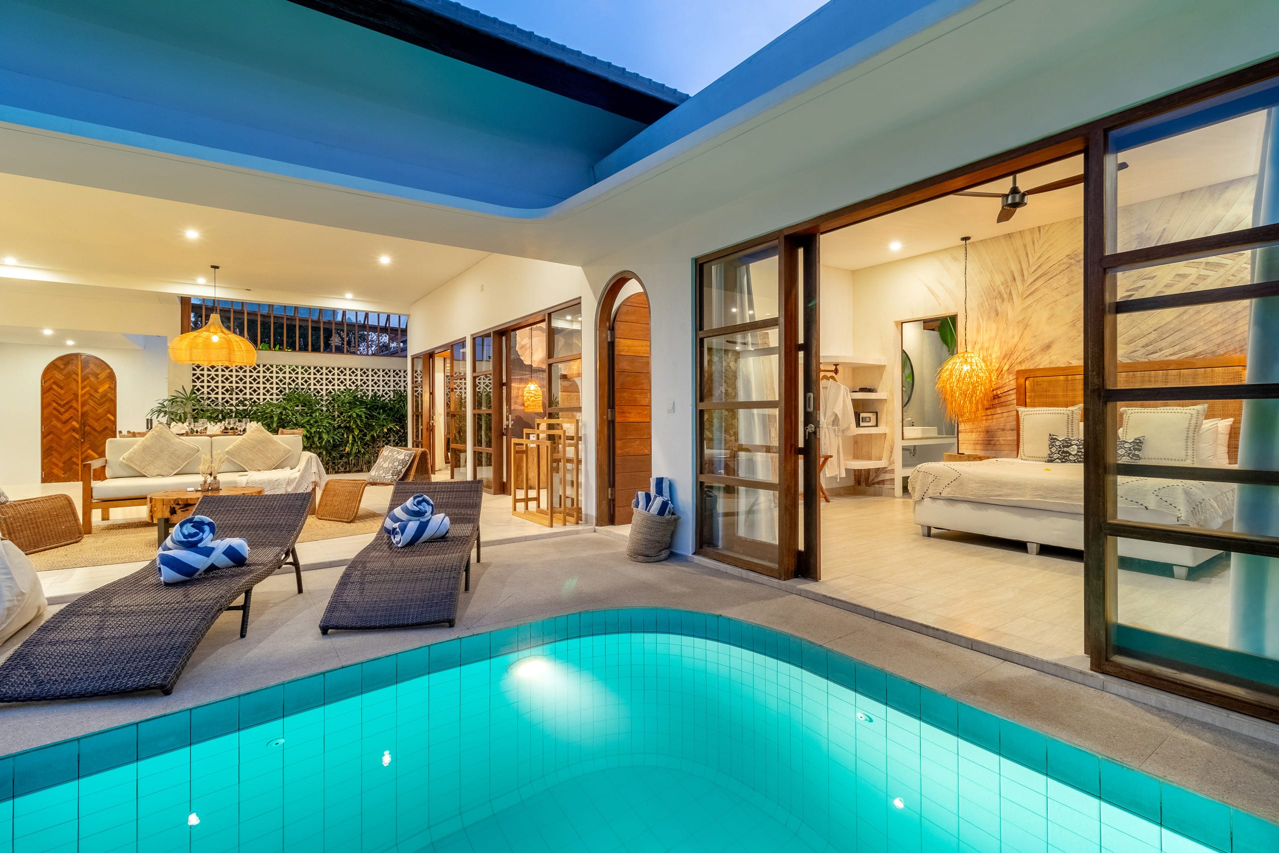 Villa Crusoe – Stylish 3BR Oasis in Berawa — photo 5