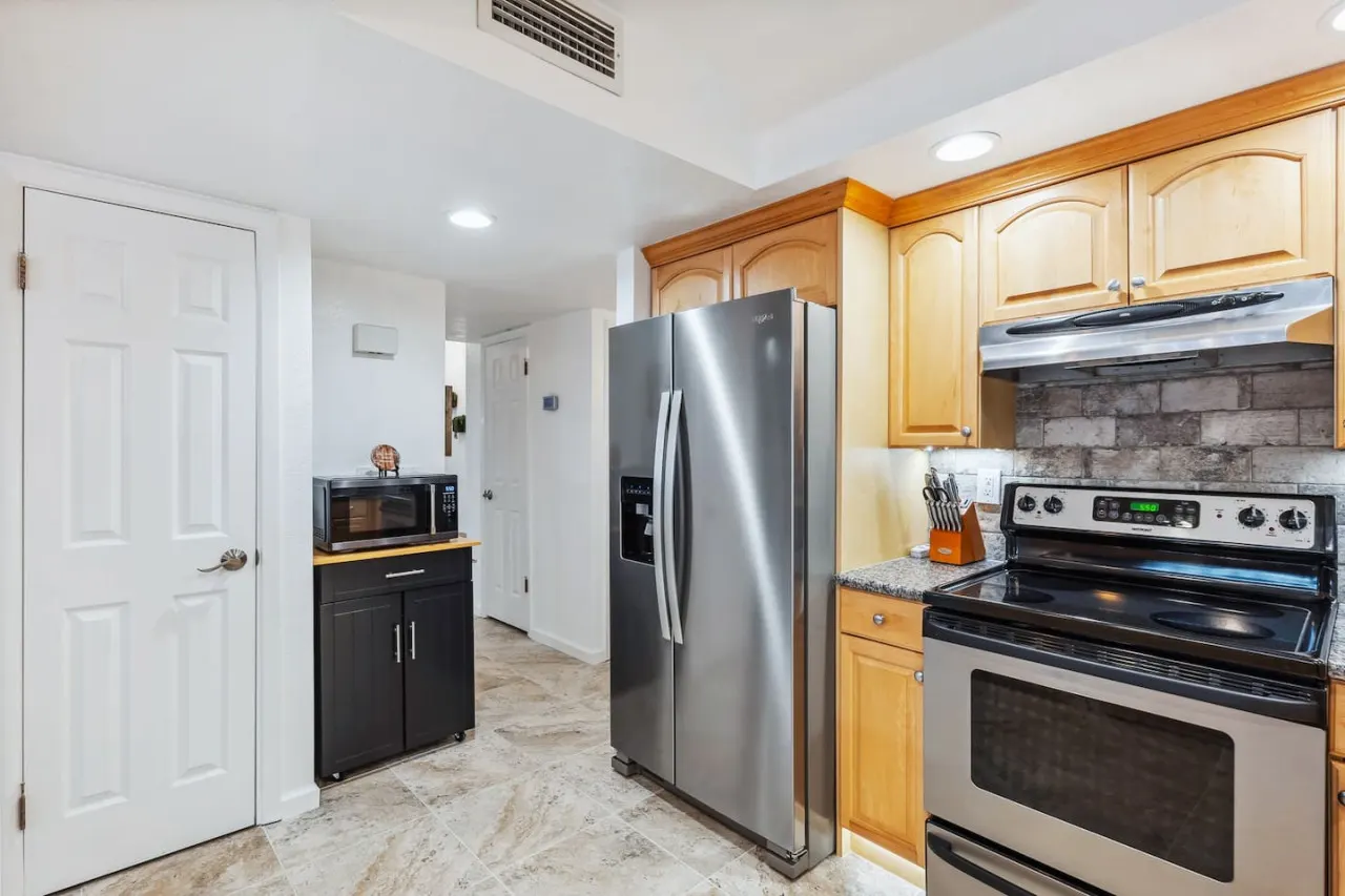 Havasu Mulberry - 5Min Walk To Beach, Pool, Spa, FirePit (No Casita) 11