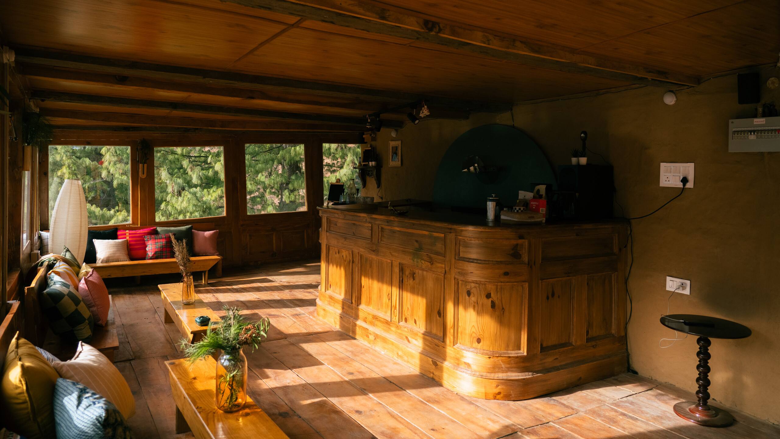 Shunya Stays - A Wooden Chalet in Uch Dhar 14