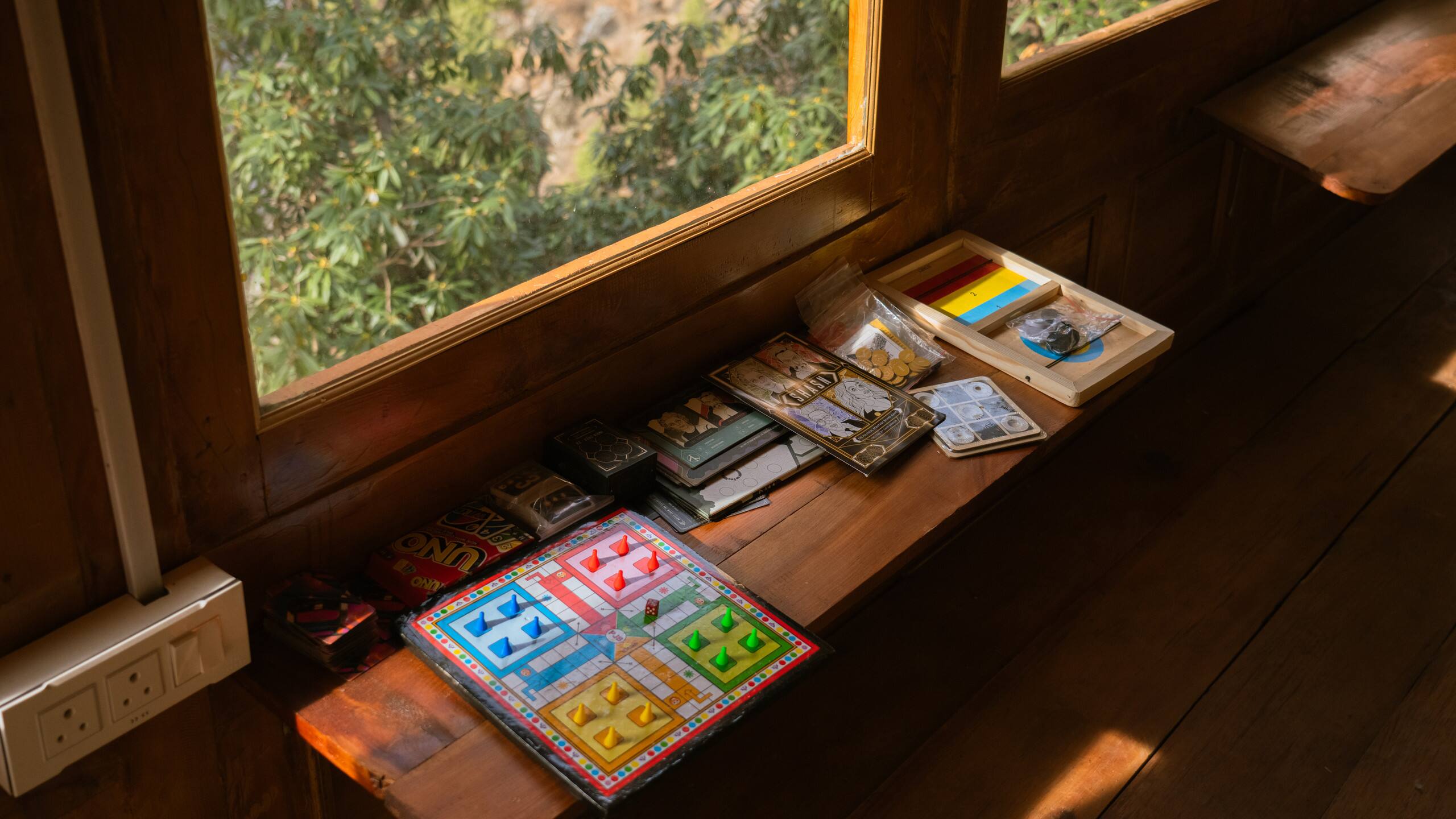 Shunya Stays - A Wooden Chalet in Uch Dhar 19