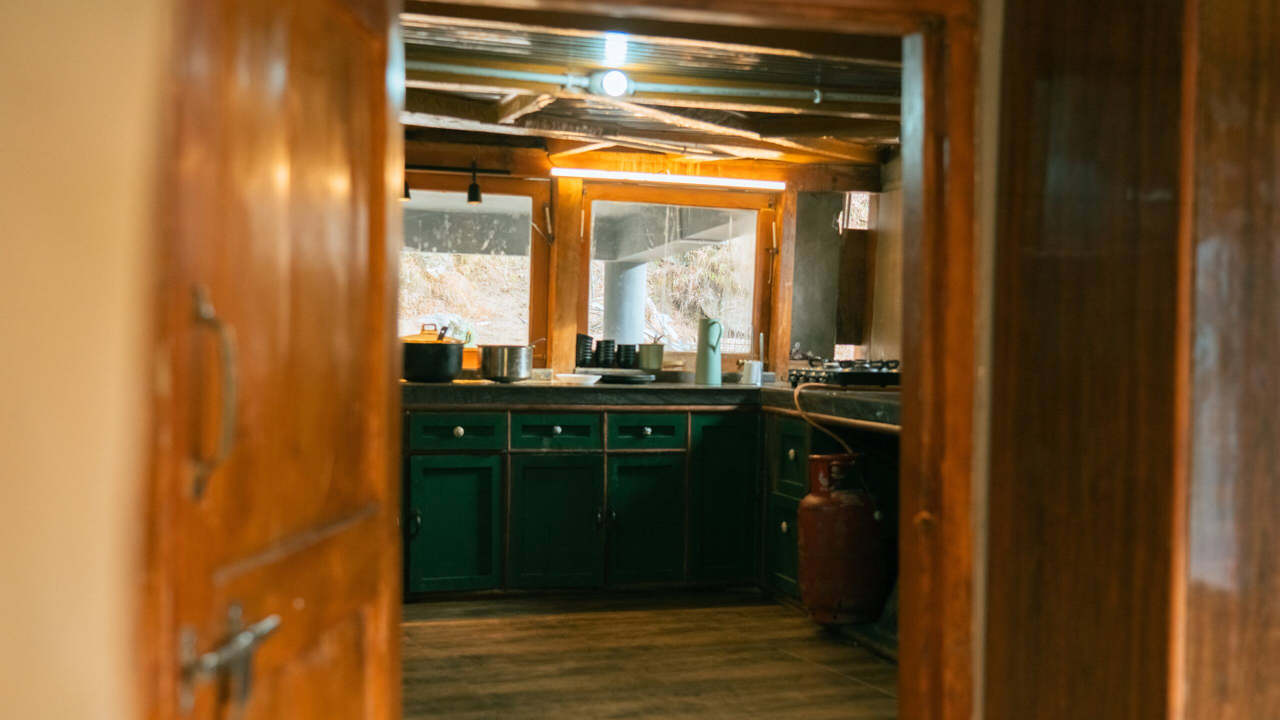 Shunya Stays - A Wooden Chalet in Uch Dhar 26