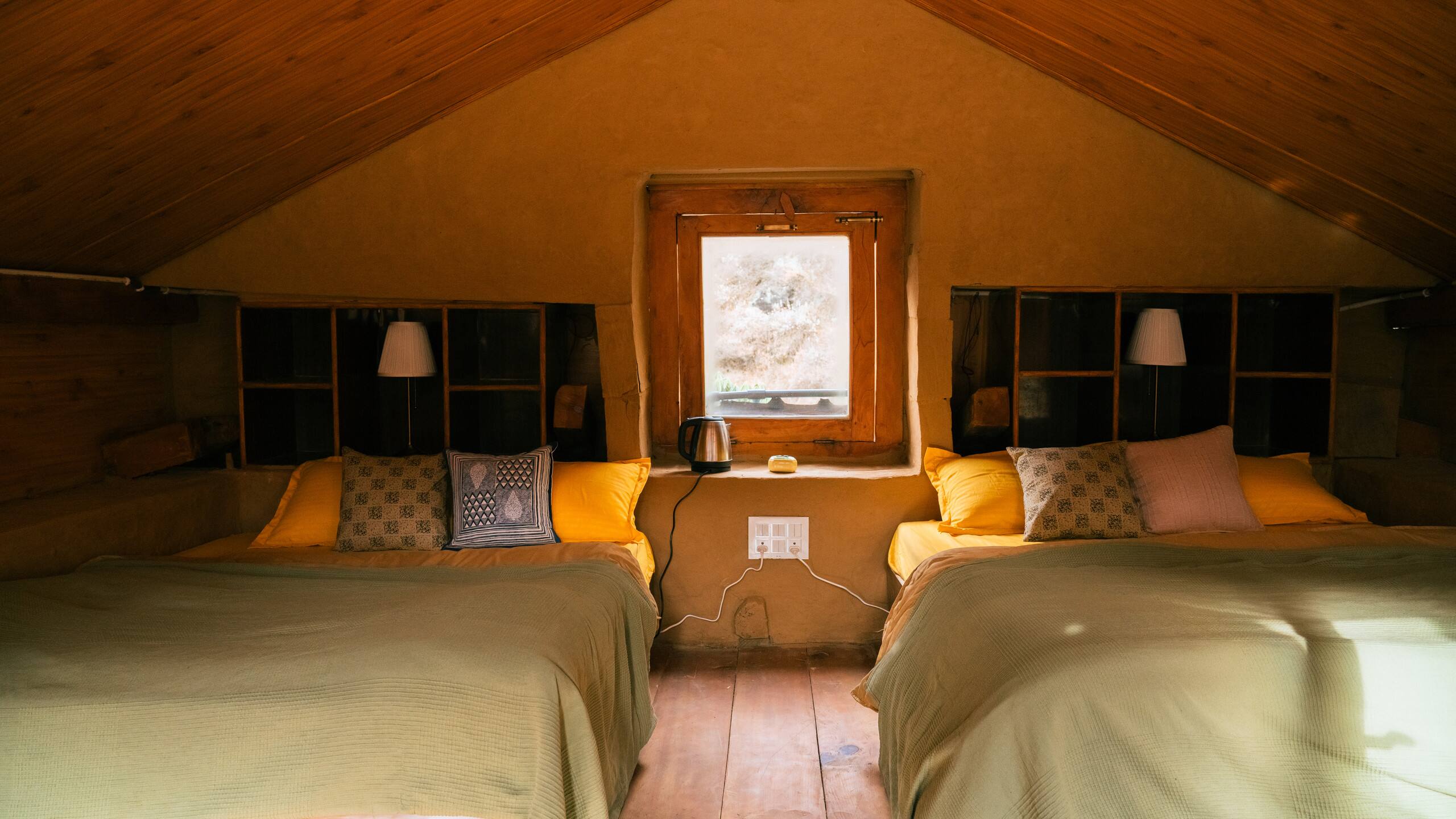Shunya Stays - A Wooden Chalet in Uch Dhar — photo 4