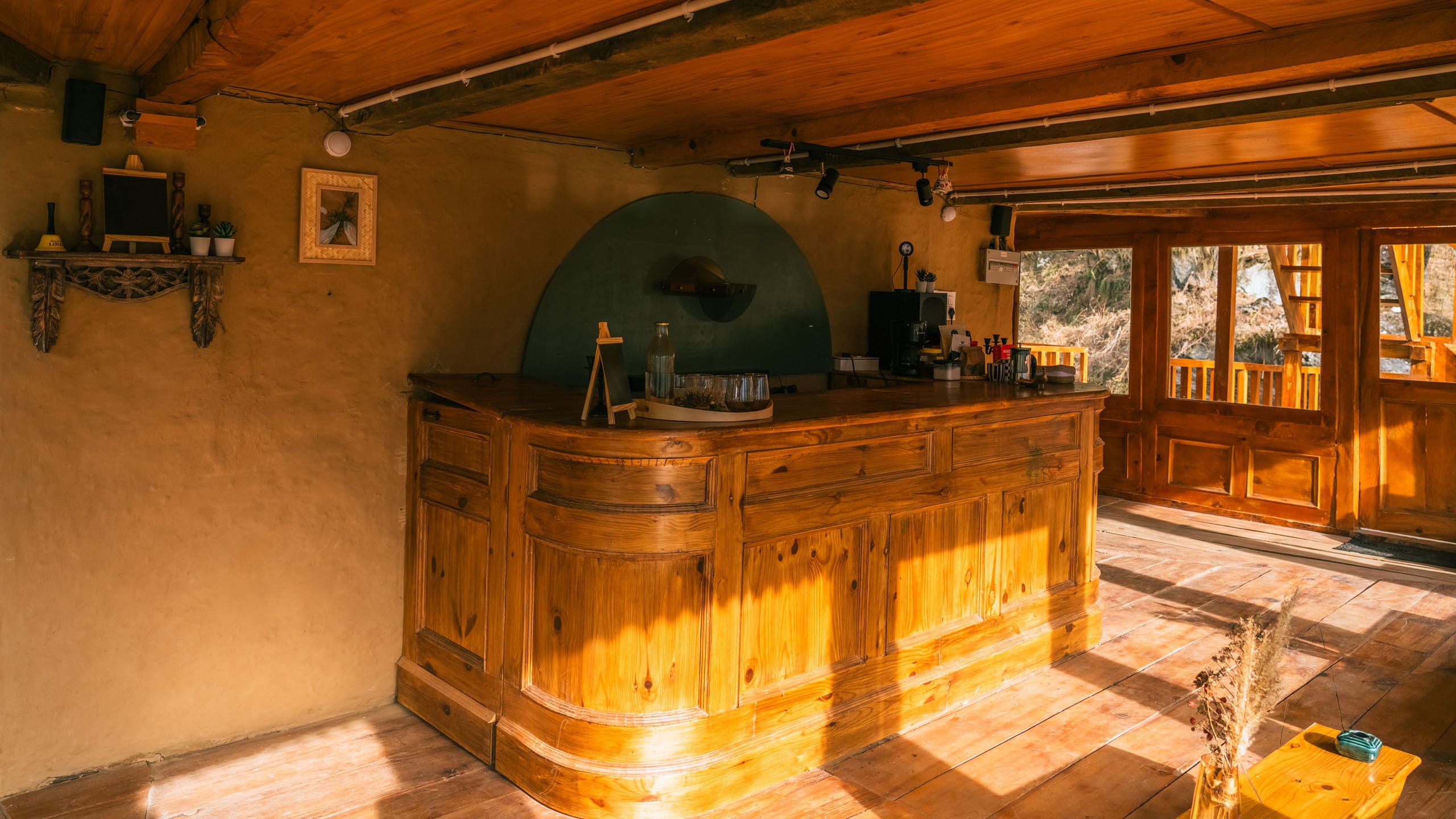 Shunya Stays - A Wooden Chalet in Uch Dhar 15