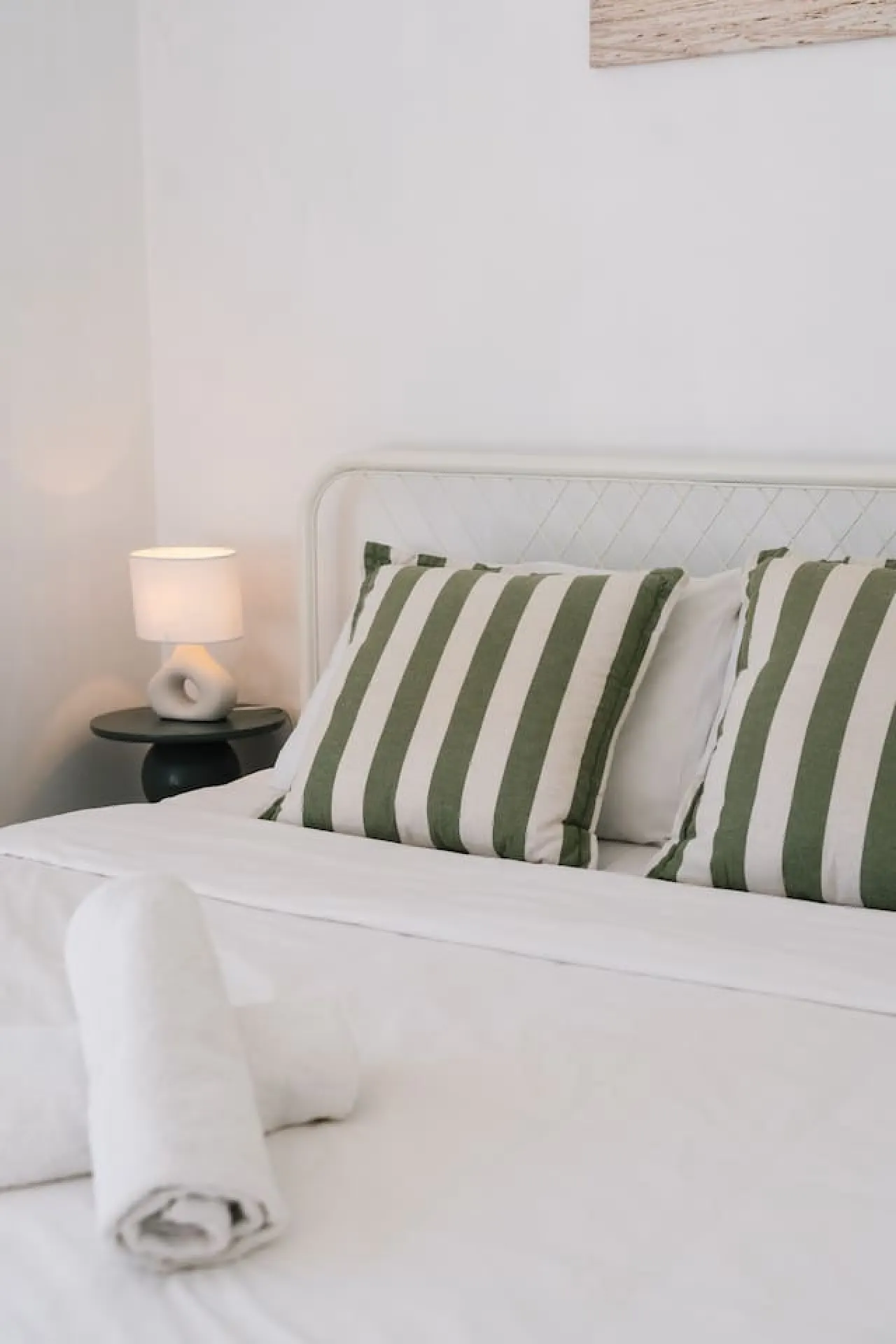 2BR Home + Free Parking @ Paddington Central 8