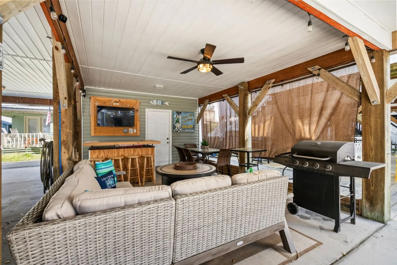 Ocean Lakes Luxe 1Min Walk to Beach & Fire Table 12
