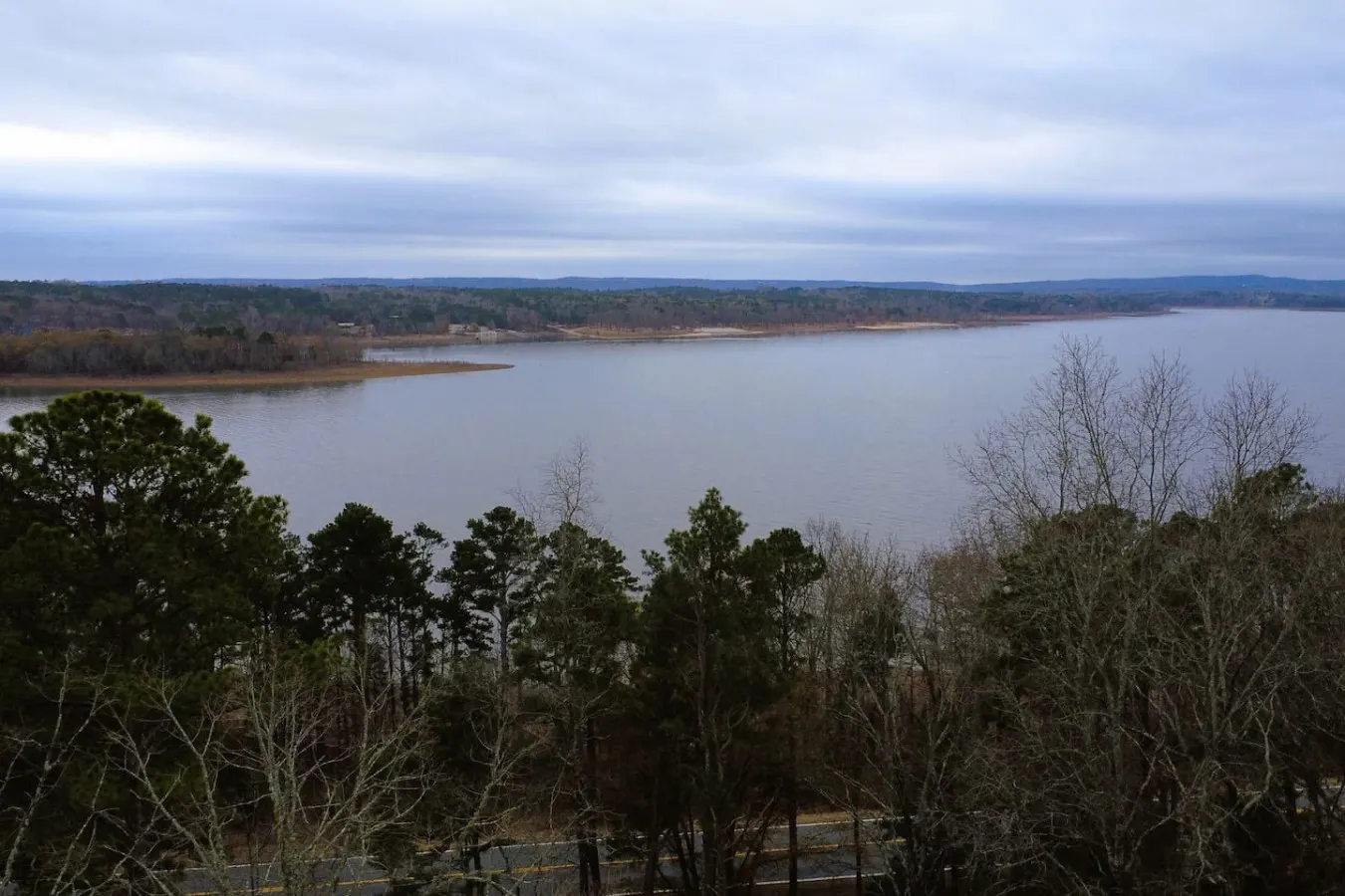 The Blue House at Greers Ferry Lake — photo 5