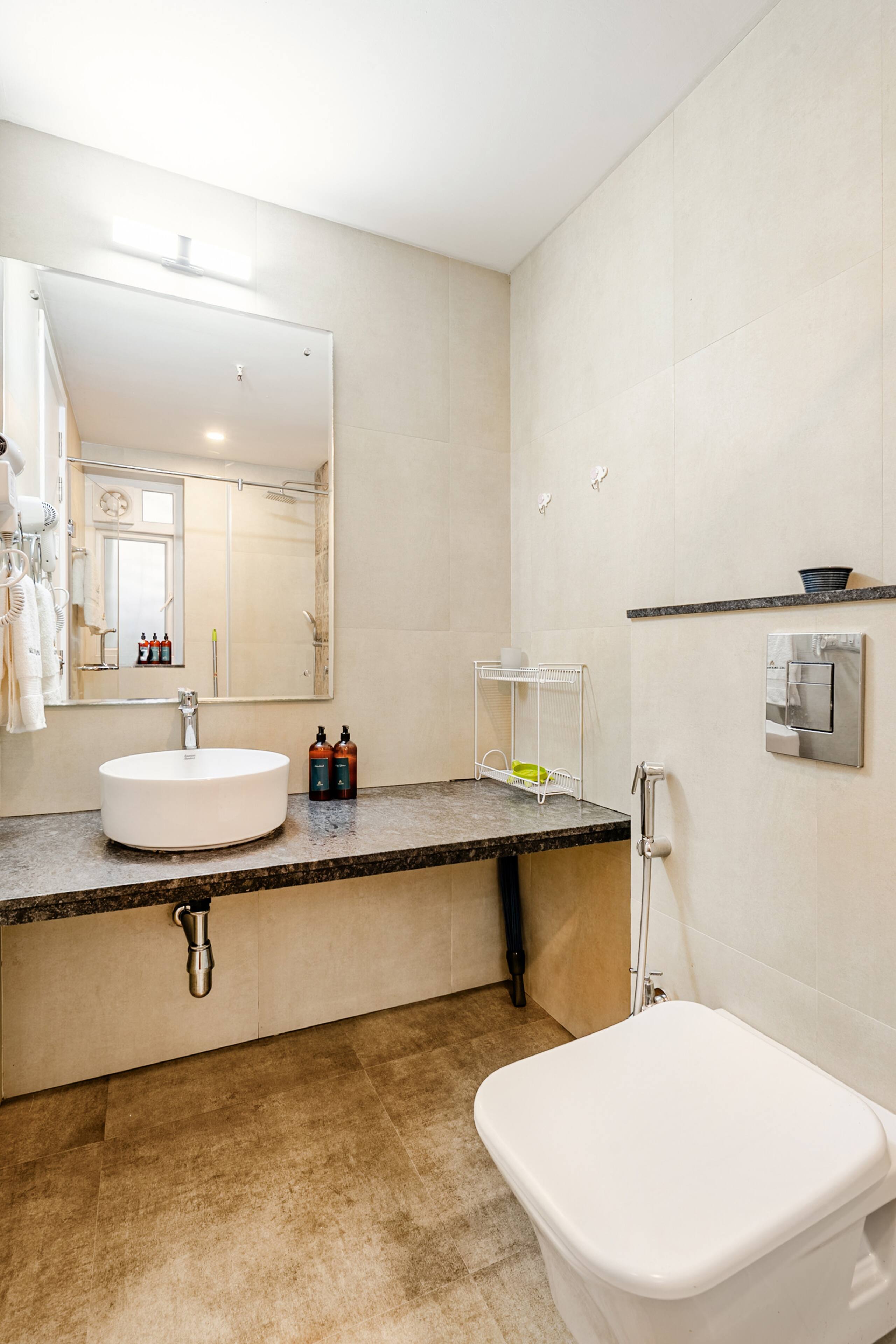 1Bhk near Candolim | Pool 18
