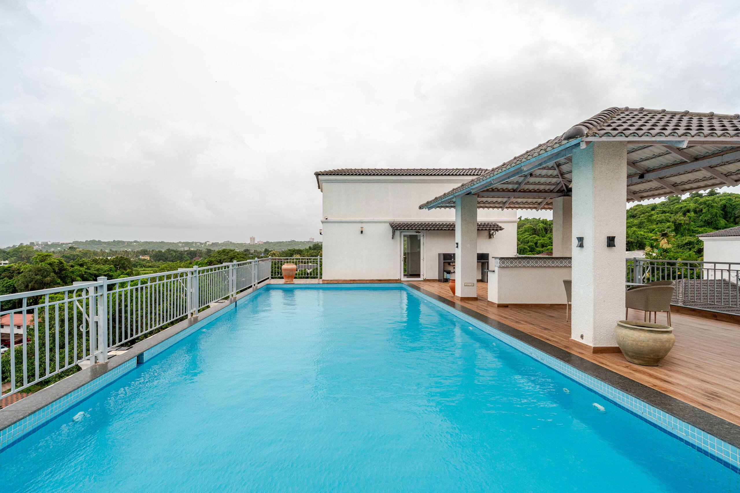 1Bhk near Candolim | Pool 6