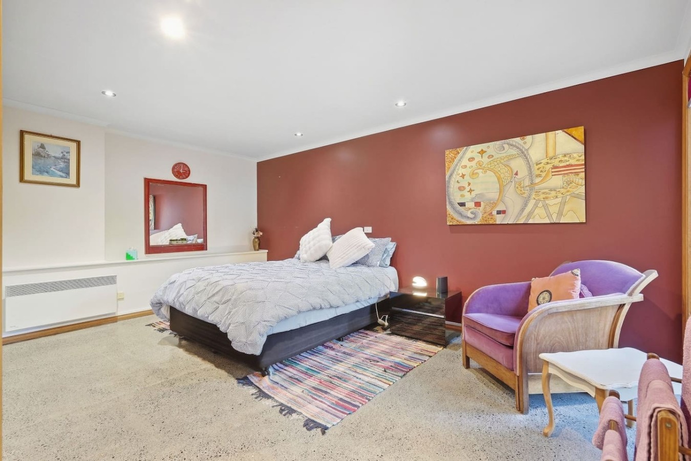 Barber's Hyde | 2BR, Walk to Cafés & Waterfront — photo 2