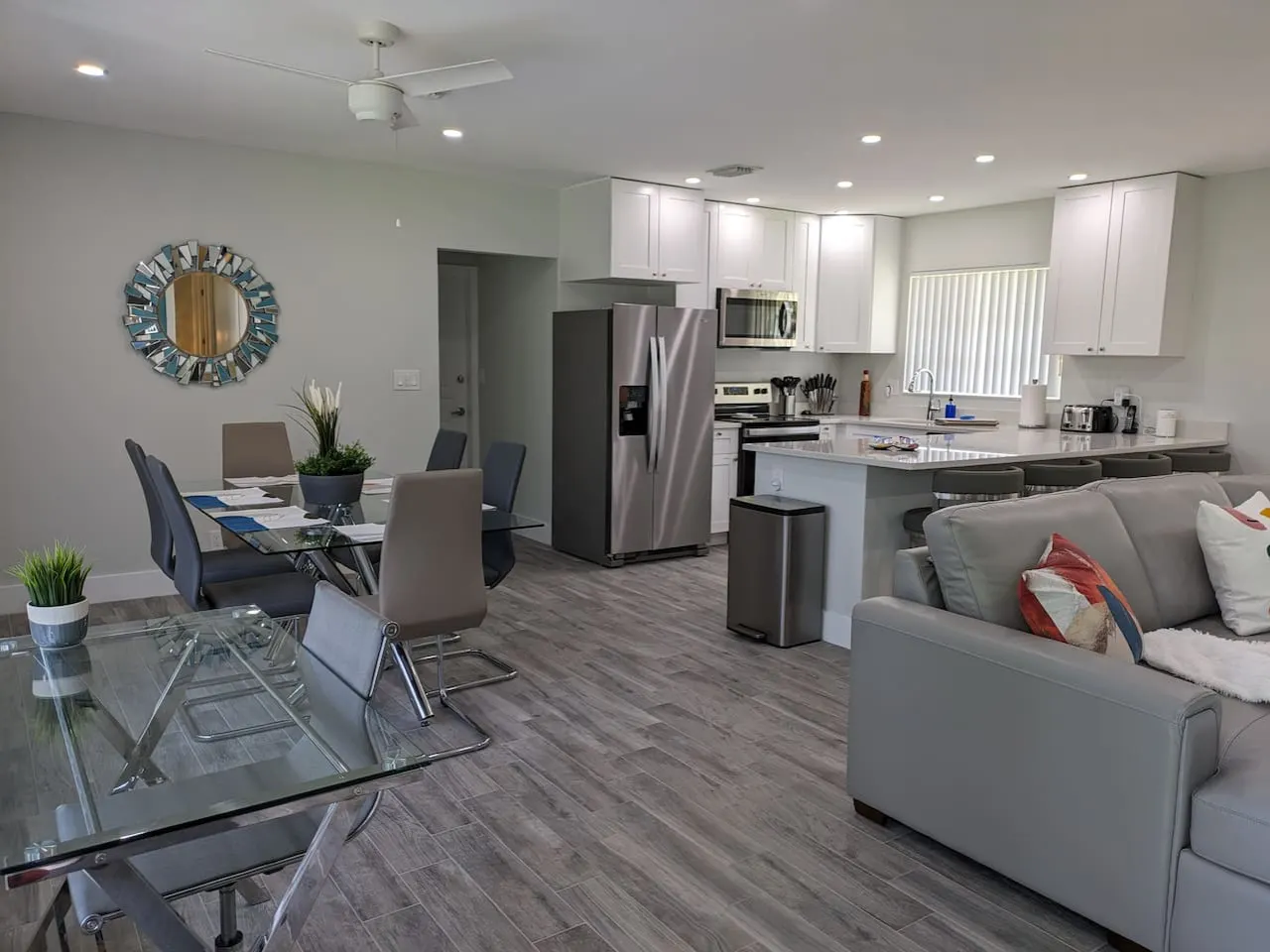 Posh Paradise! Condo 3 Units Heated Pool & Spa 5