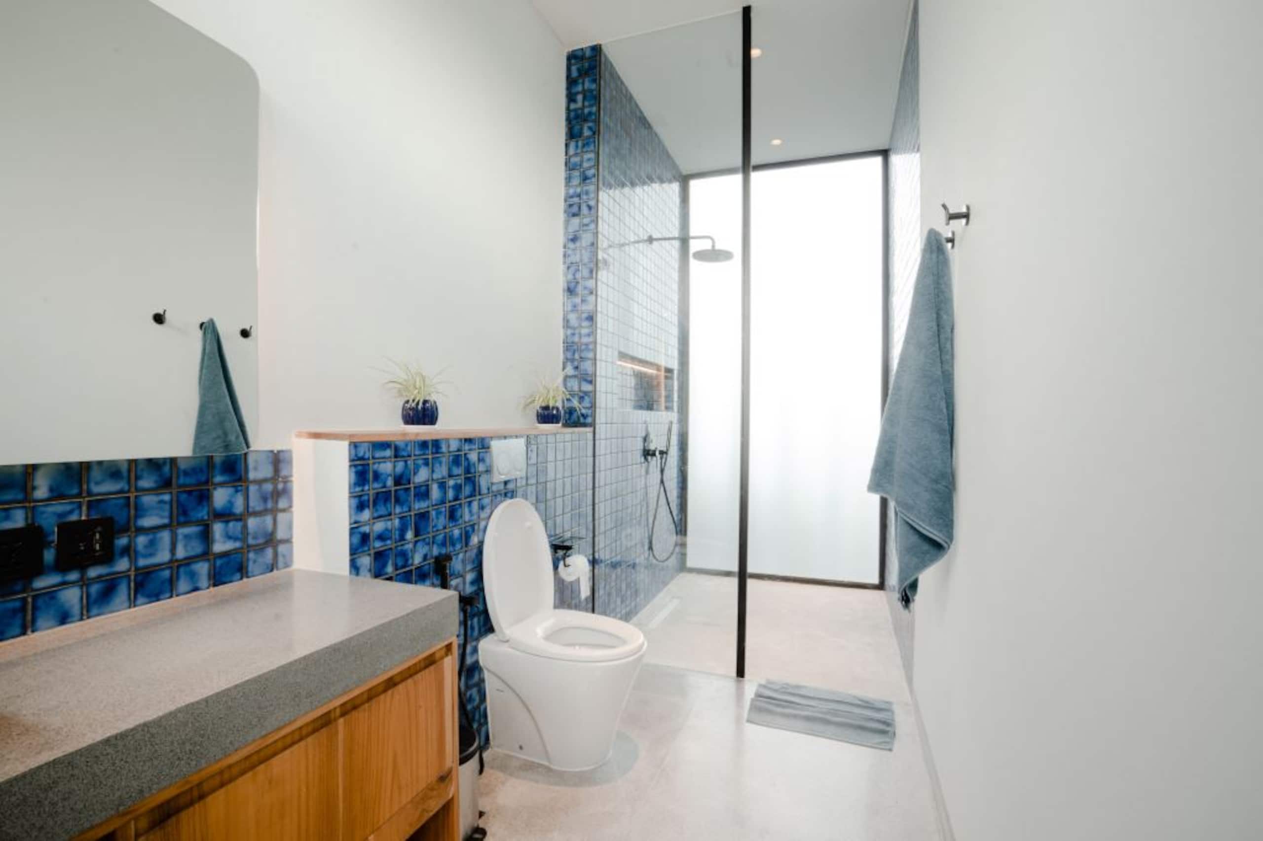 Two Bed Villa Beachside Sanur 9
