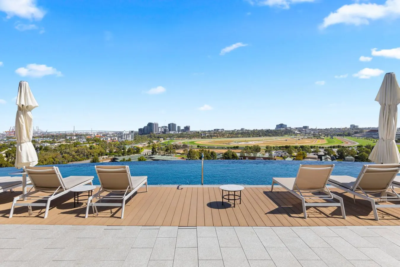 Spacious 2BR | Flemington Racecourse Views & Pool