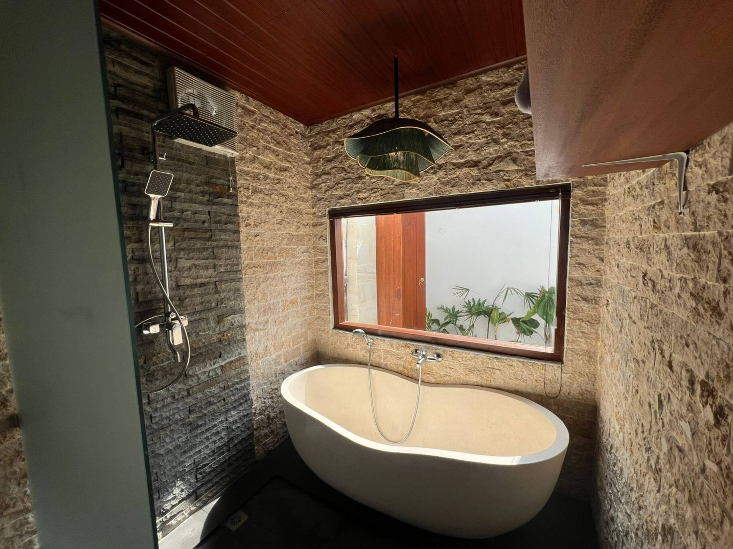 Romantic private pool villa near Alas Harum 26
