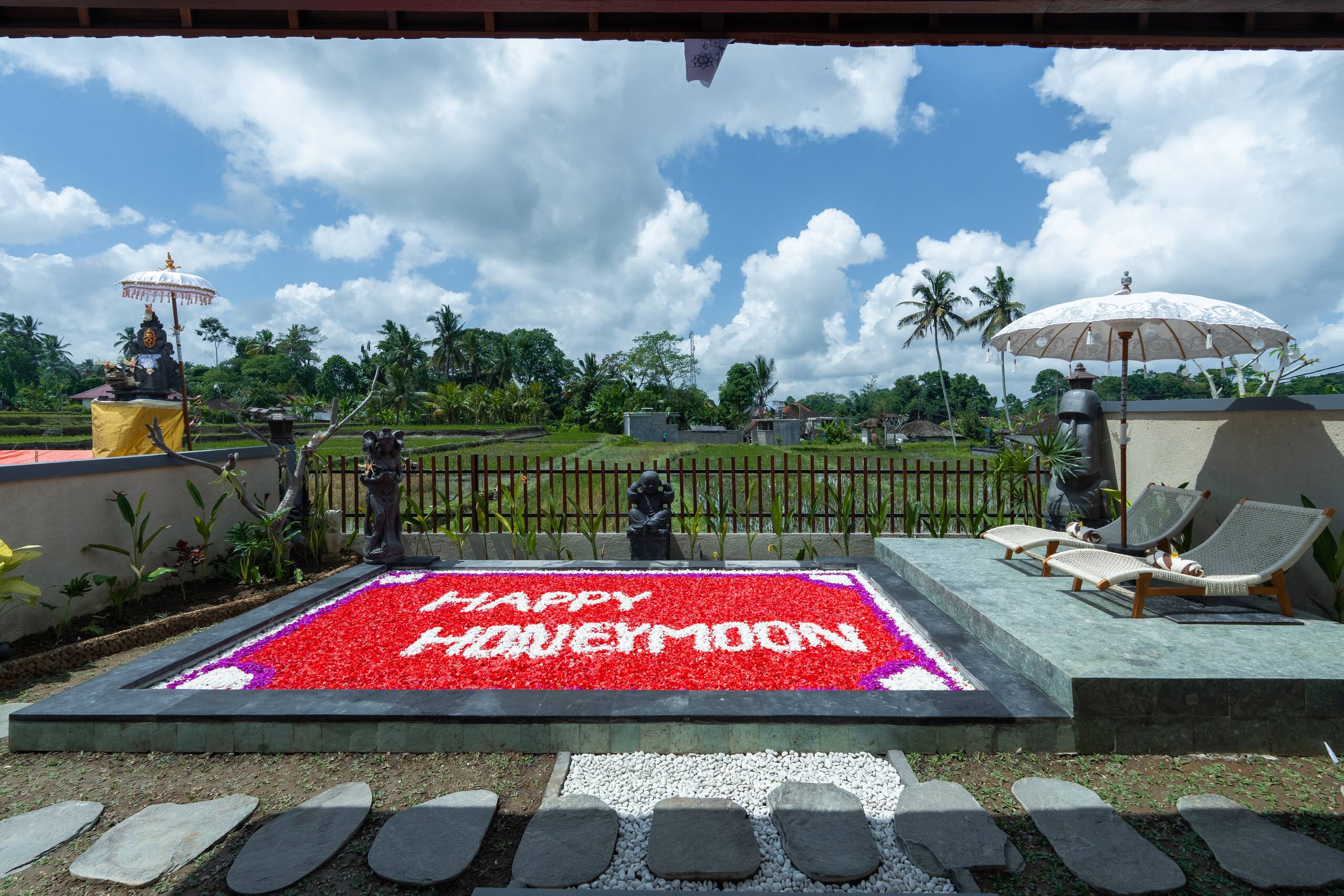 Romantic private pool villa near Alas Harum