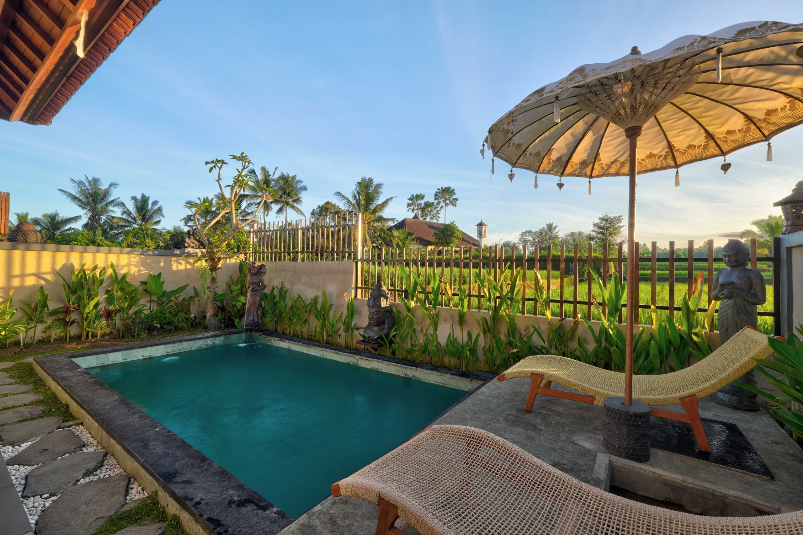 Romantic private pool villa near Alas Harum 36
