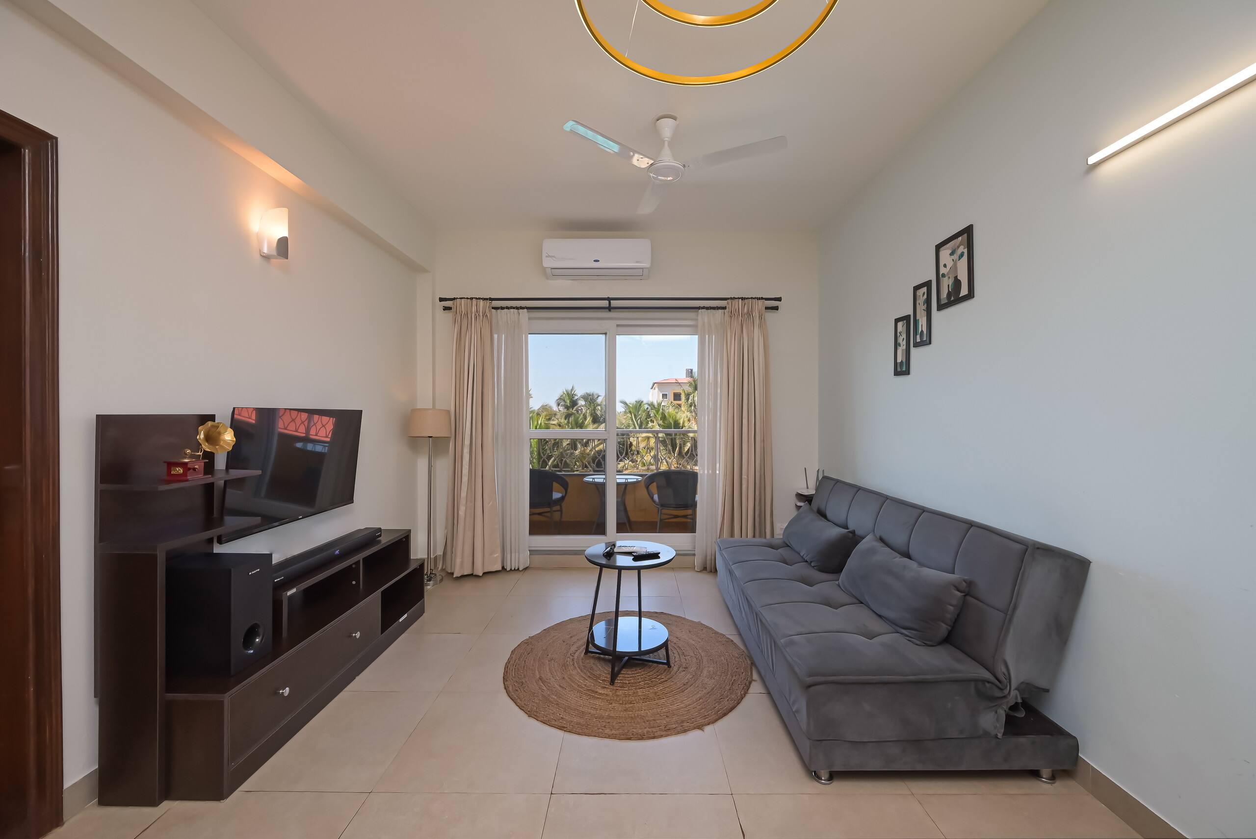 Candolim Apt with Pool, Close to Beach 9