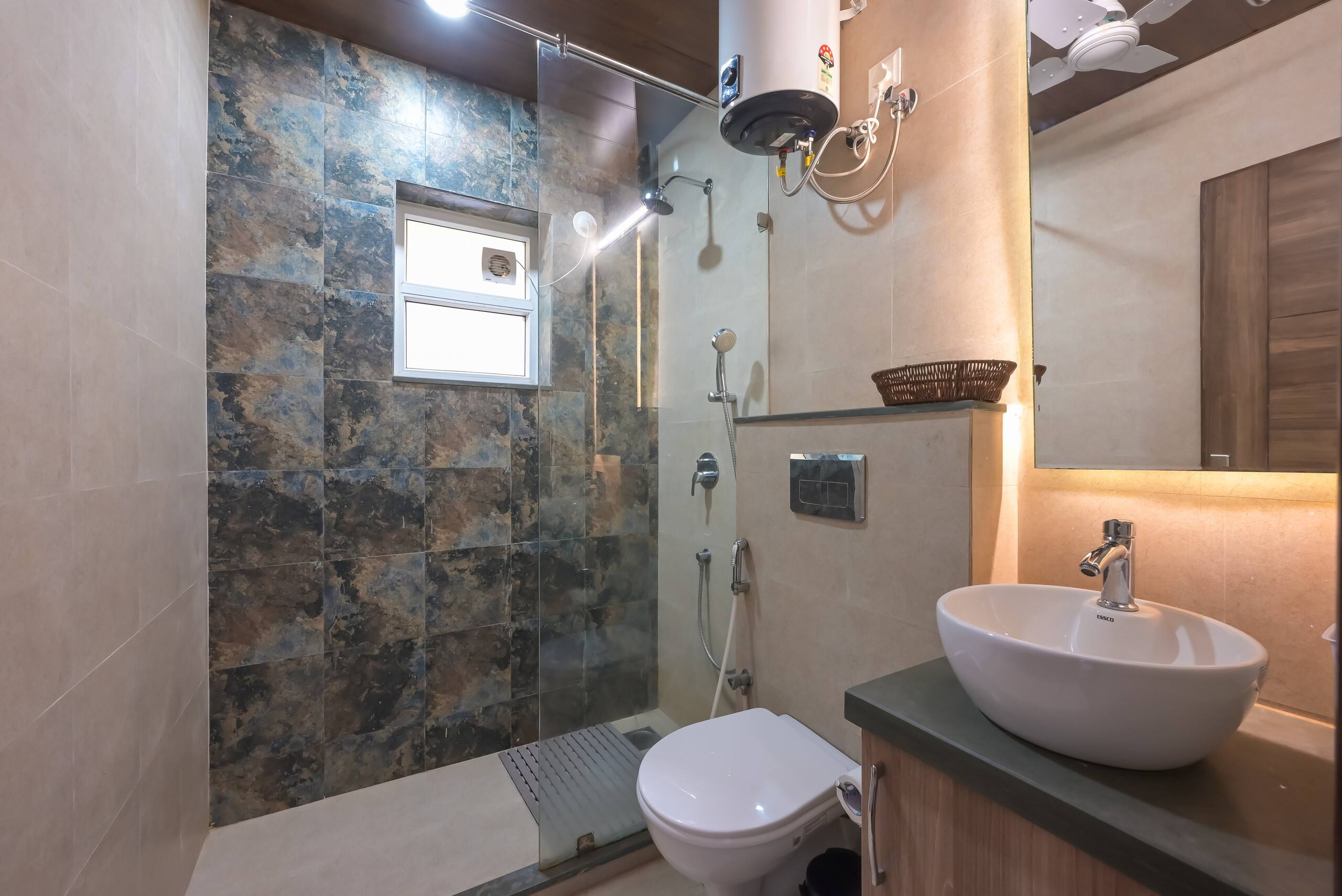 Candolim Apt with Pool, Close to Beach 18