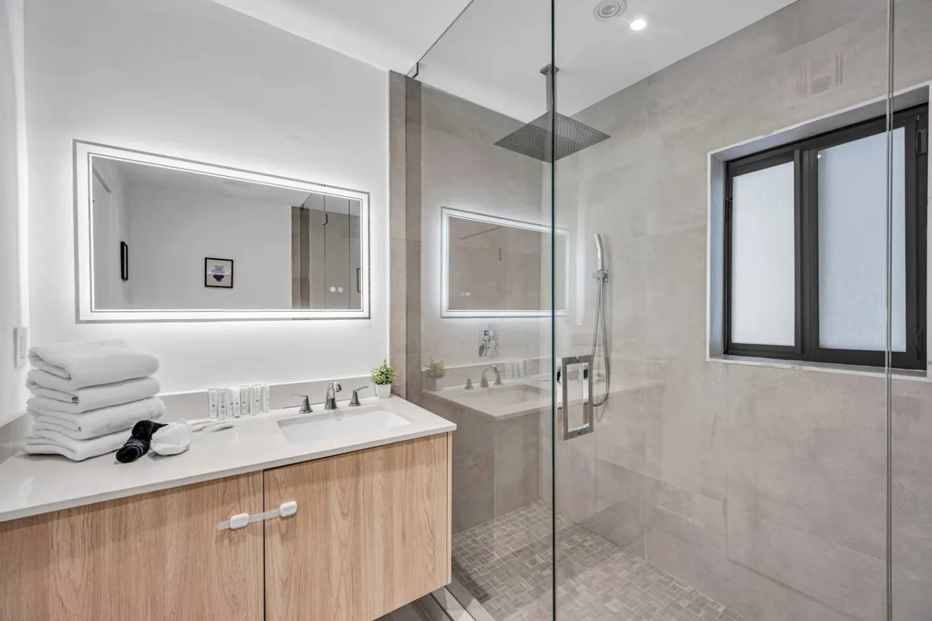 Casa Solara Tropical Oasis With Pool. Sleeps 10 17