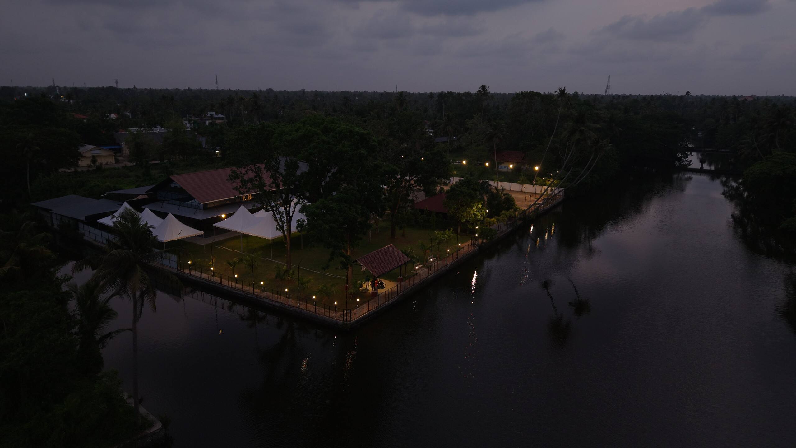 Emerald Backwaters | Private Waterfront Villa. 25