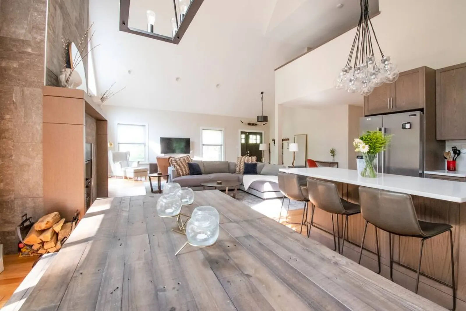 Highwoods Retreat Contemporary 3 bd/2 ba, 10 minutes to Woodstock 14