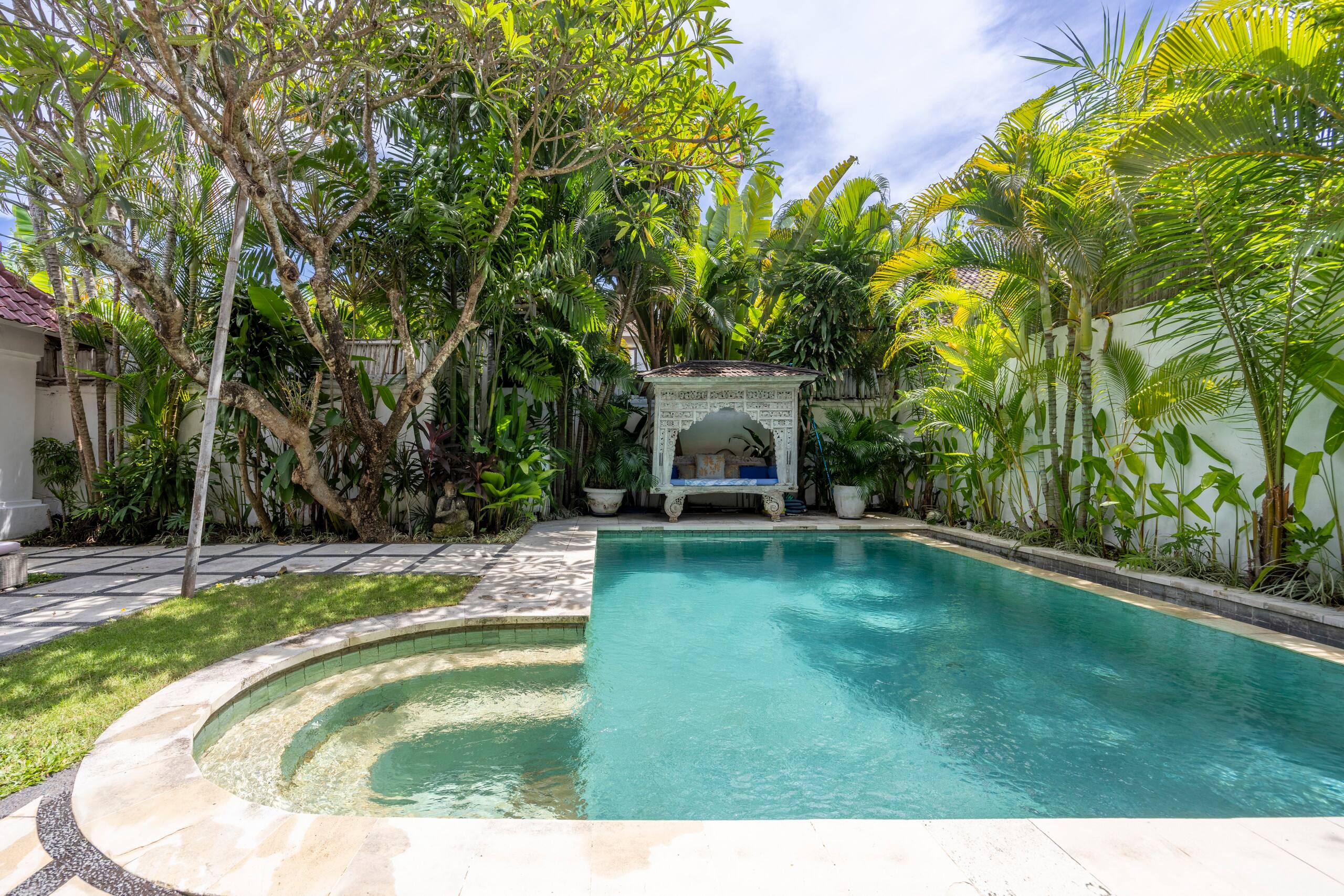 Tropical nest 3BR · Central Seminyak · Next to POI 33