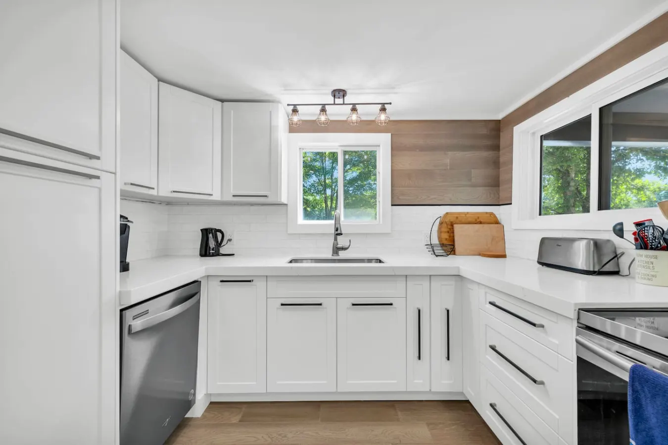 The Lakeview — photo 3
