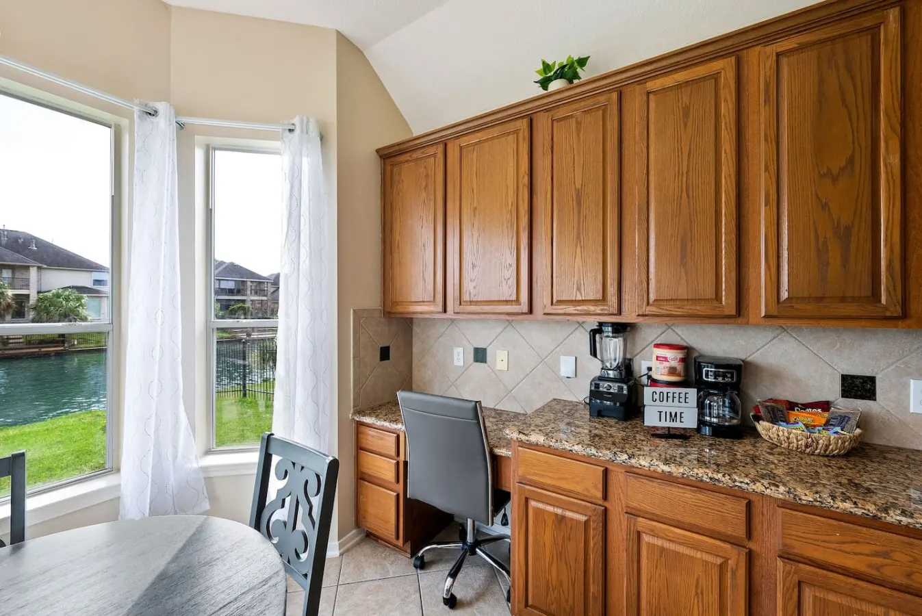 Unique Restful 3BR@WaterView 9